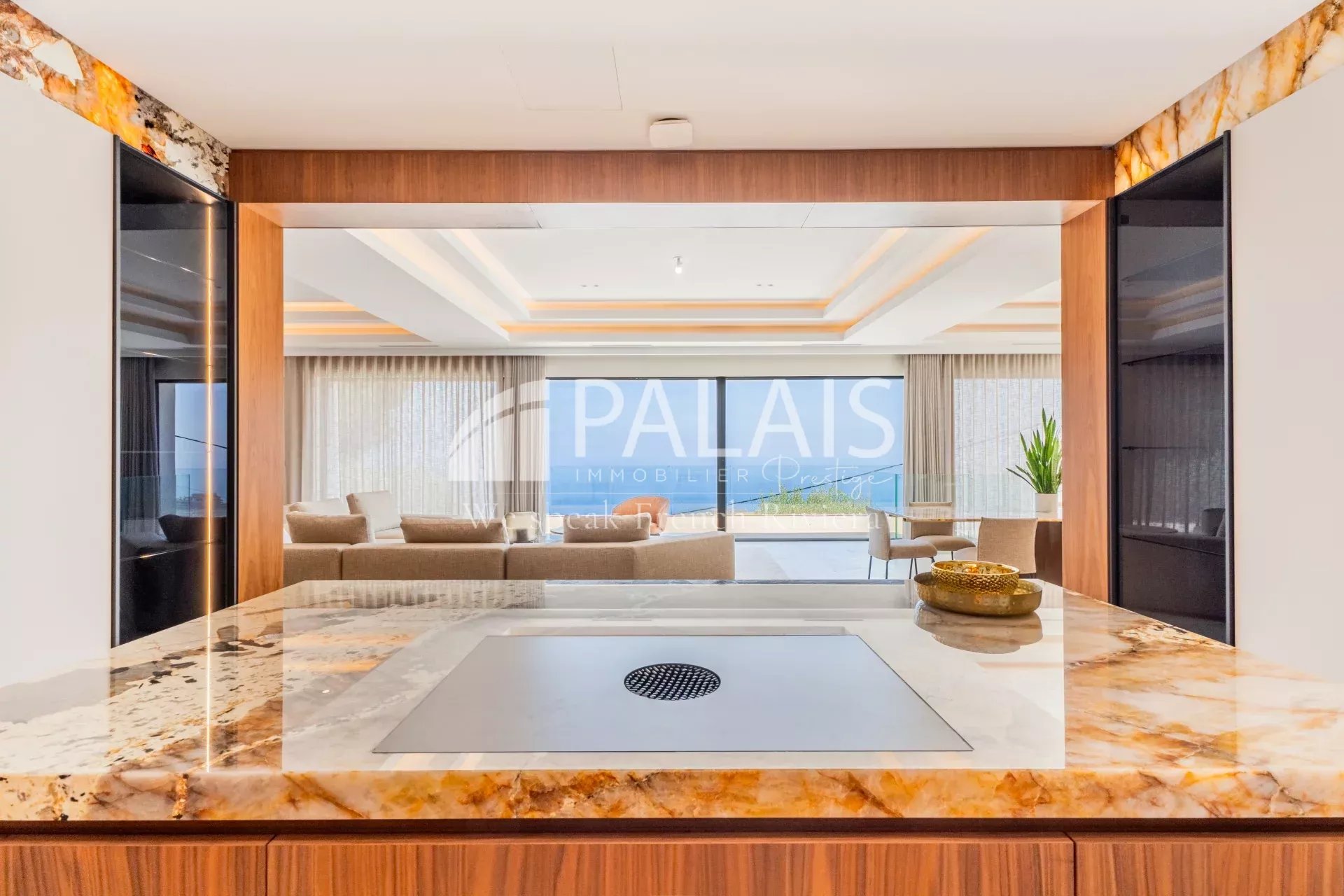 Villa contemporaine neuve proche de Monaco