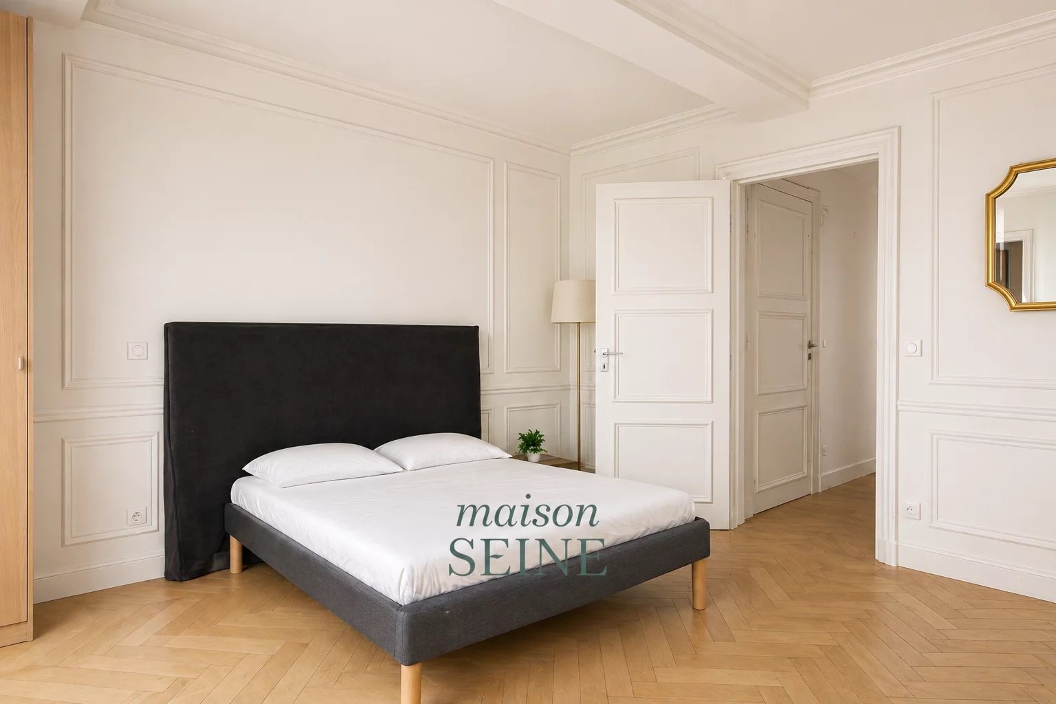 Exclusivité - Neuilly Full Pasteur - Ecole Bleue - Appartement étage élevé dans immeuble de grand standing - 2 chambres