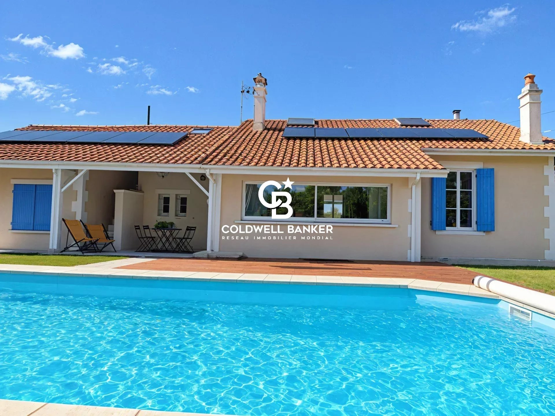 ANDERNOS-LES-BAINS – GRANDE MAISON FAMILIALE – 195 M² – PISCINE – TERRAIN 1 208 M²
