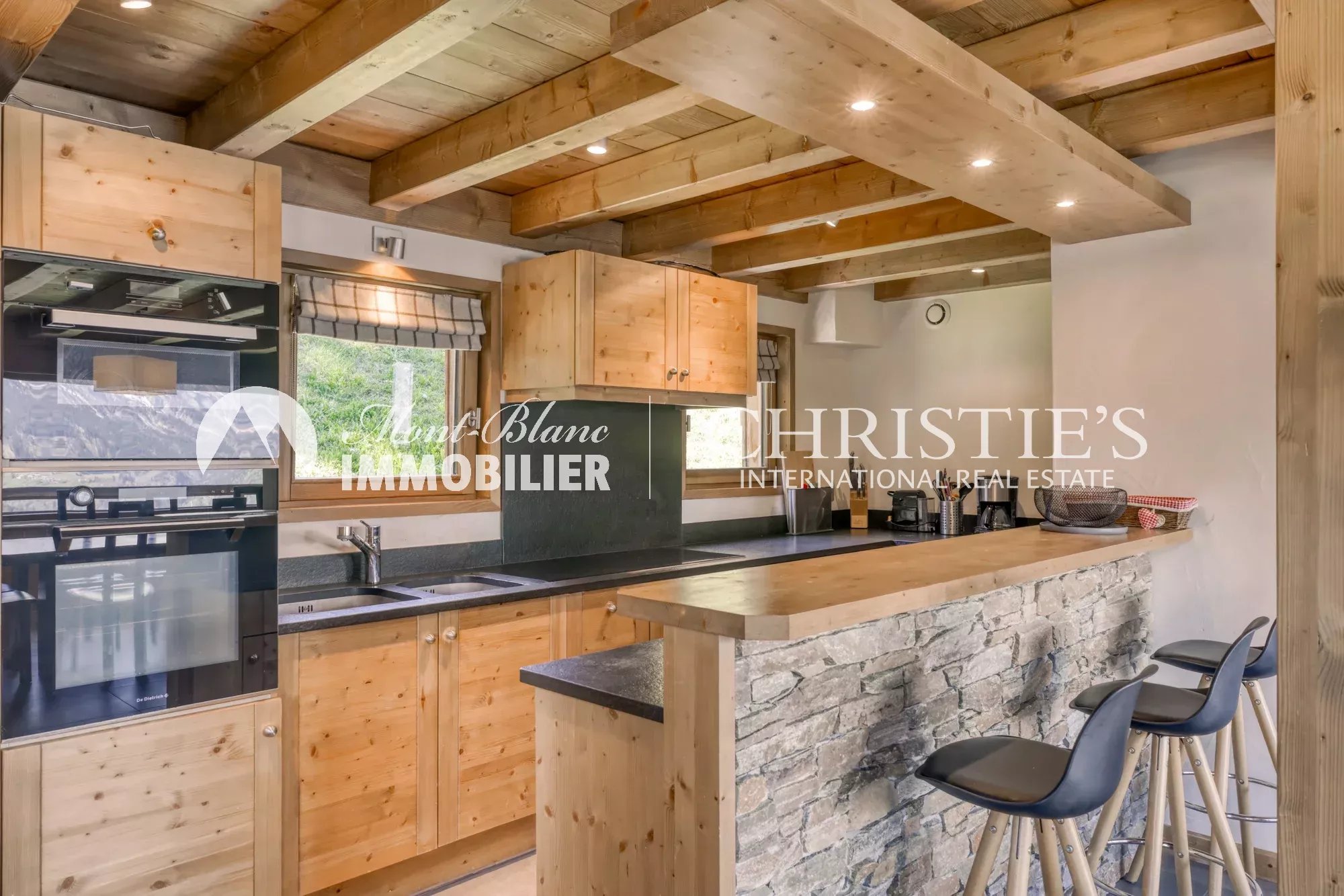 CHALET D'EXCEPTION EN ALTITUDE - BETTEX - SKIS AUX PIEDS