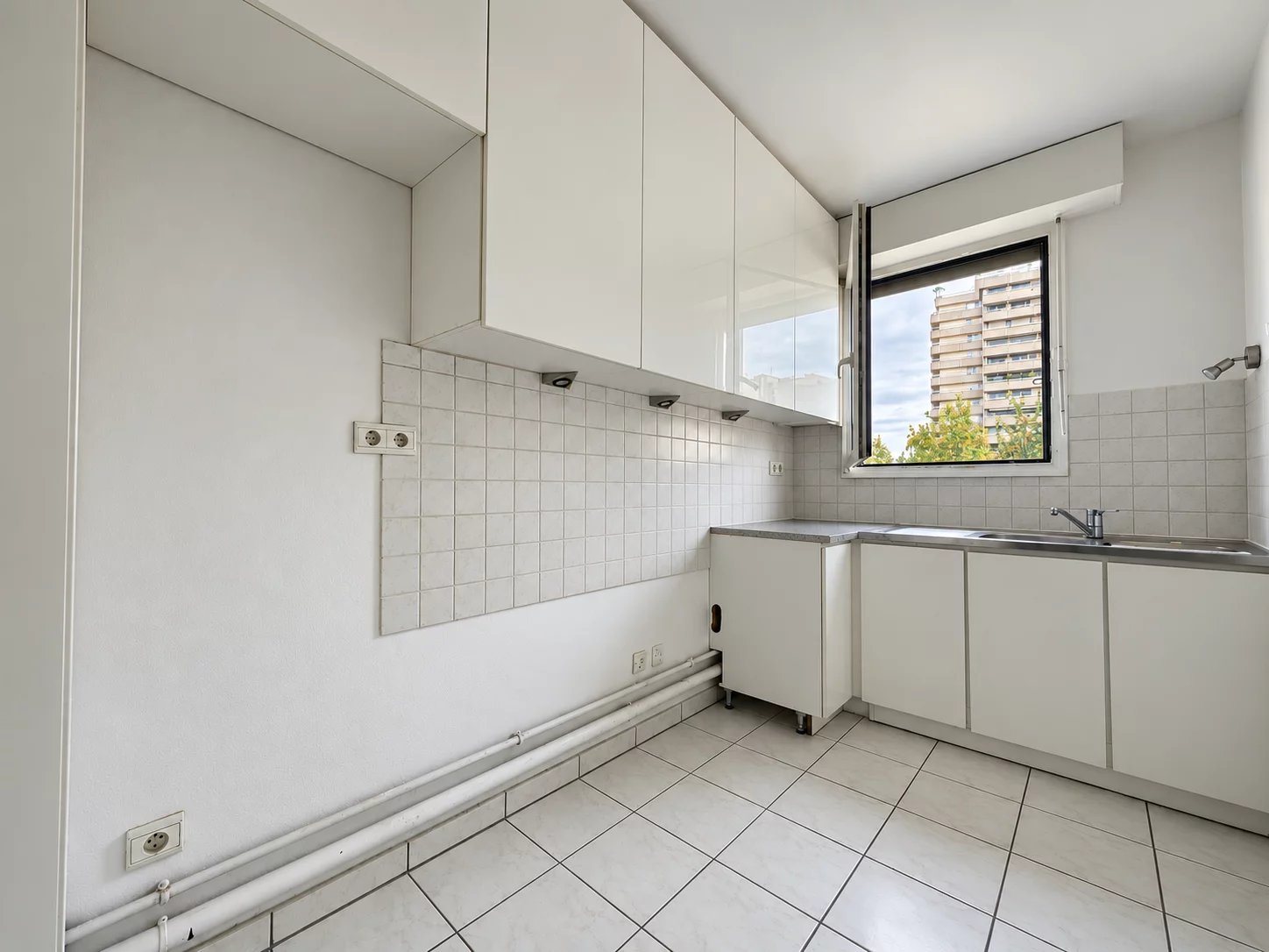 Boulogne-Billancourt – 2 pièces avec balcon, vue dégagée, parking et cave