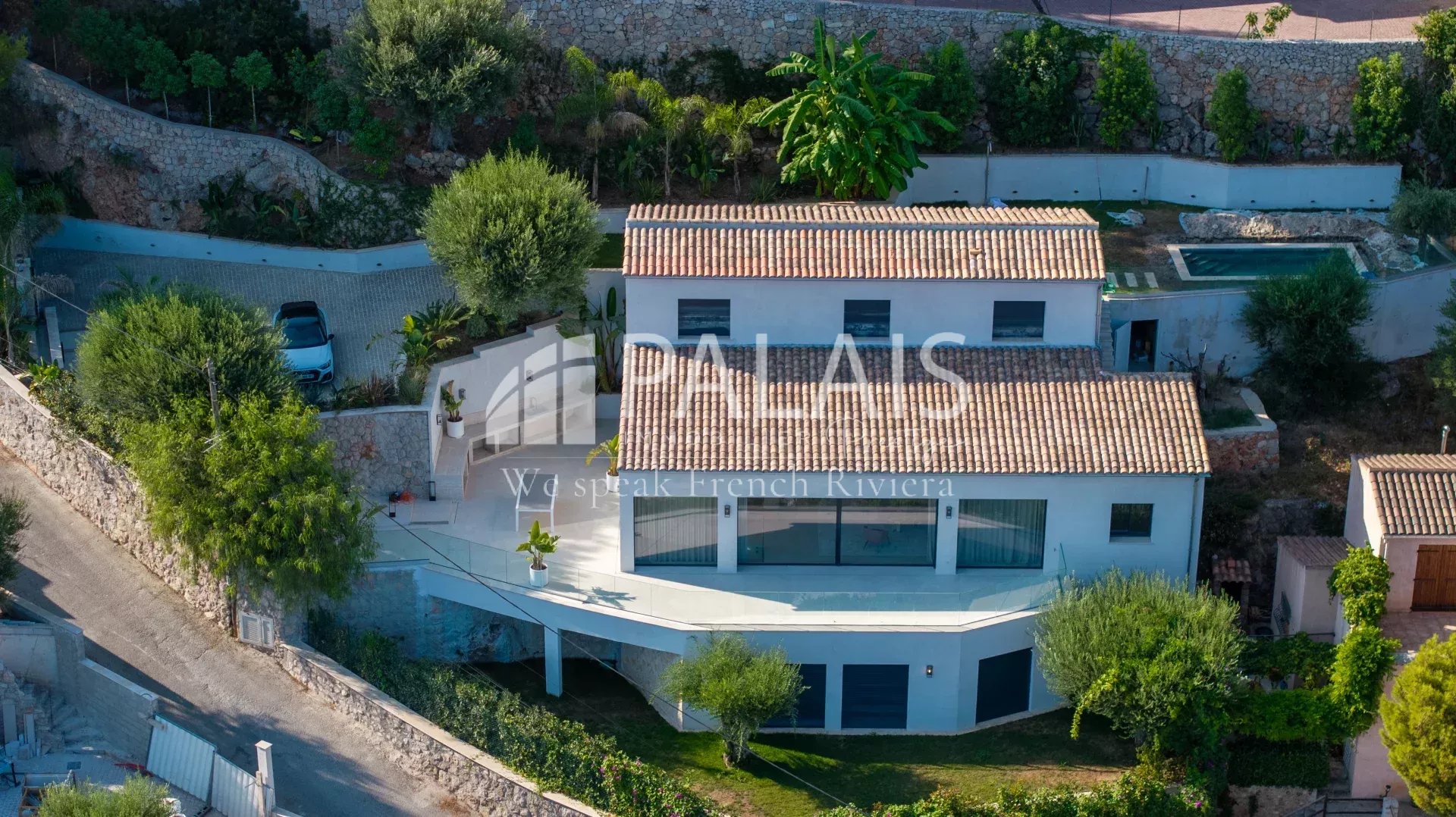 Villa contemporaine neuve proche de Monaco