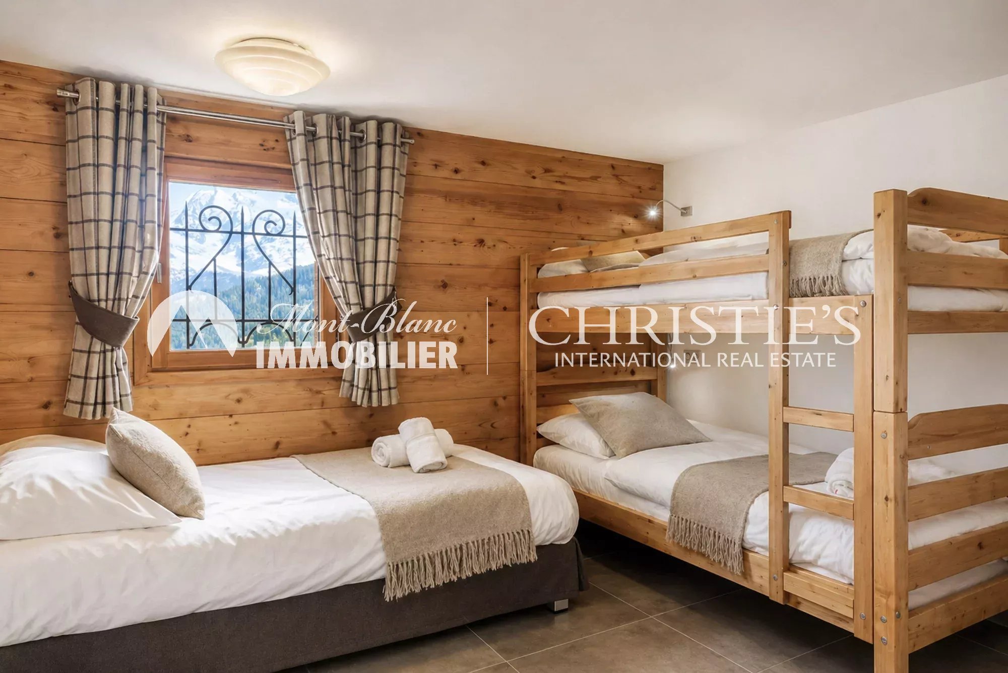 CHALET D'EXCEPTION EN ALTITUDE - BETTEX - SKIS AUX PIEDS