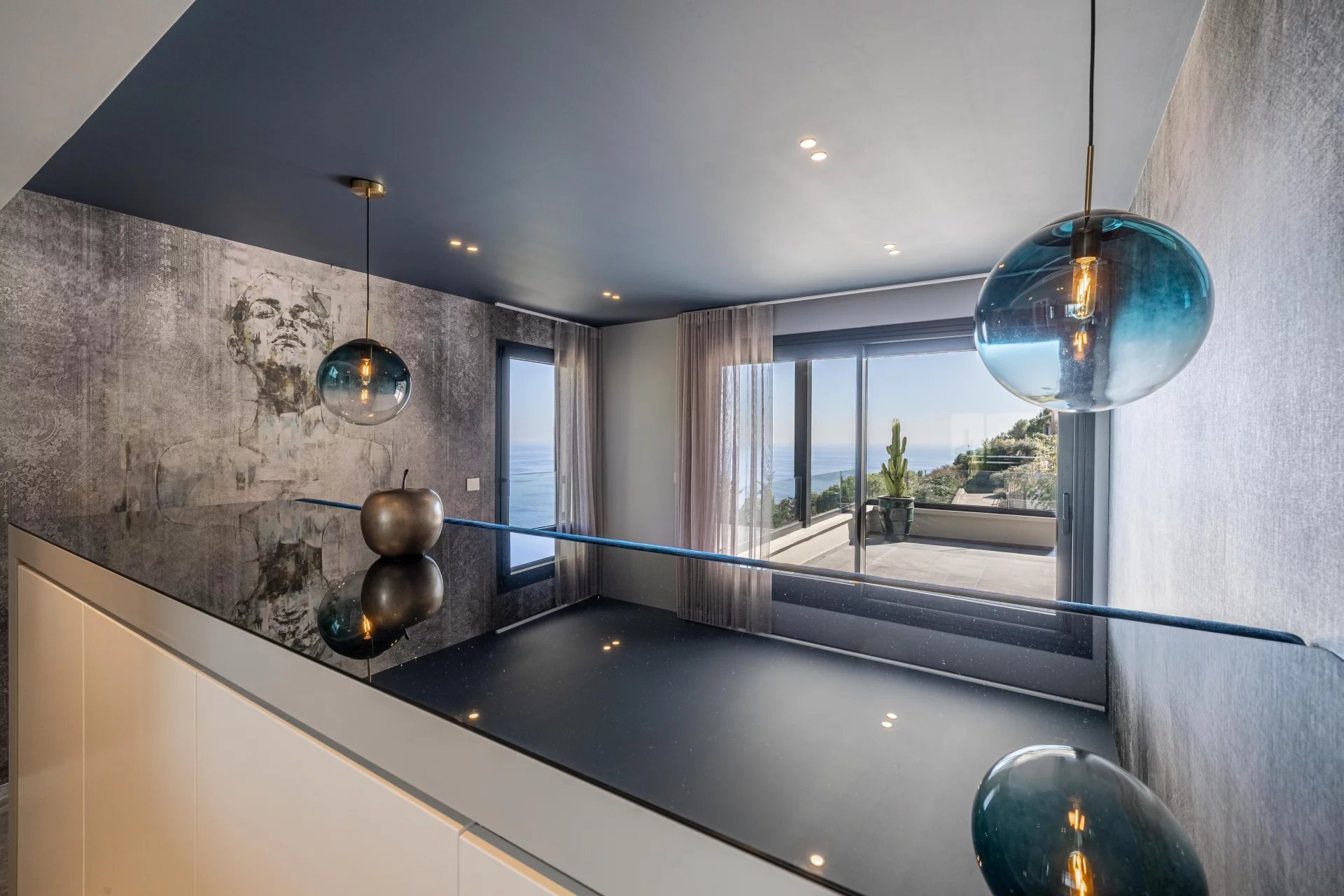 Èze – Villa contemporaine rénovée avec vue mer