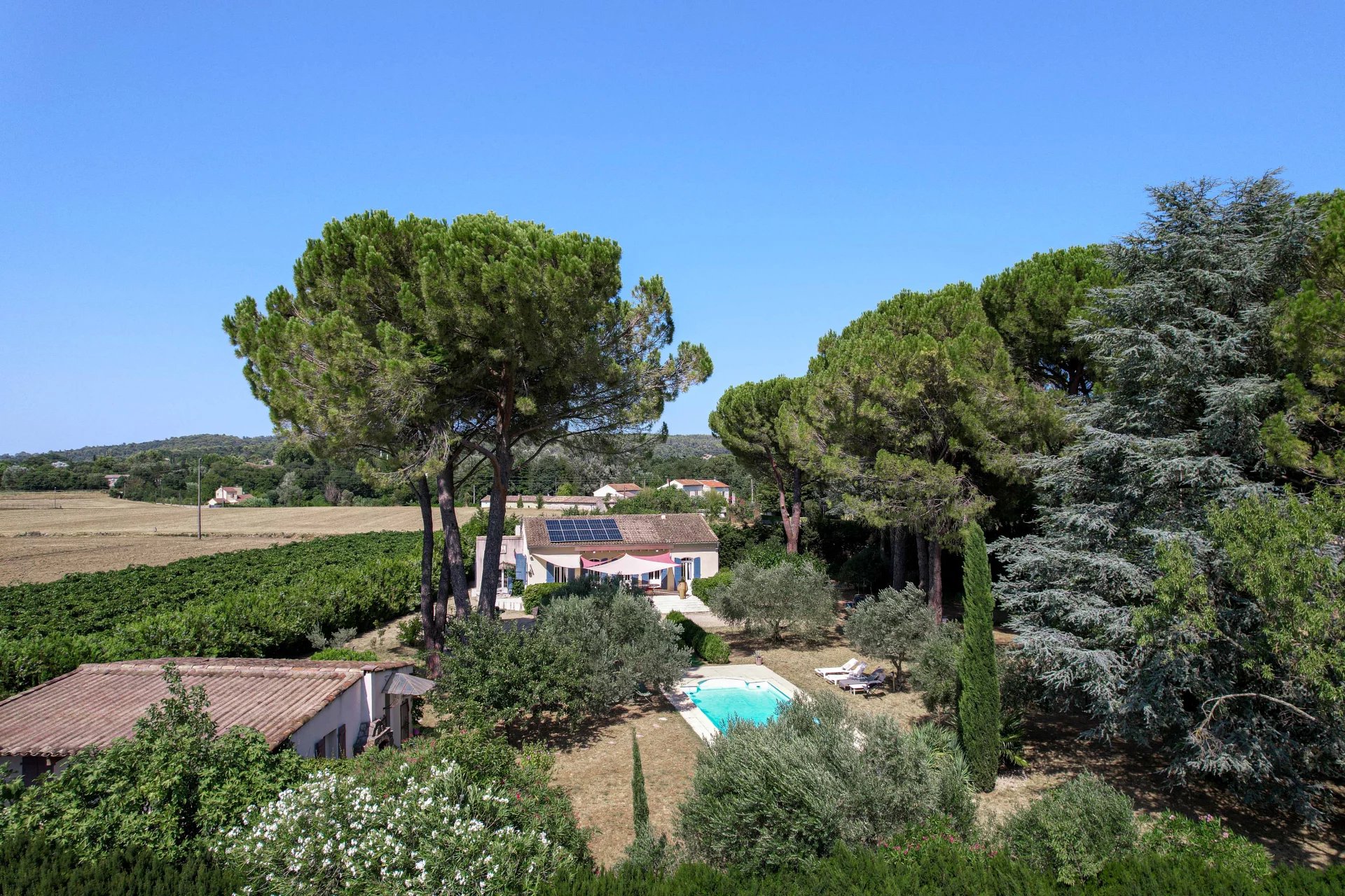 Uzès : charmante maison au cœur d'un bel environnement