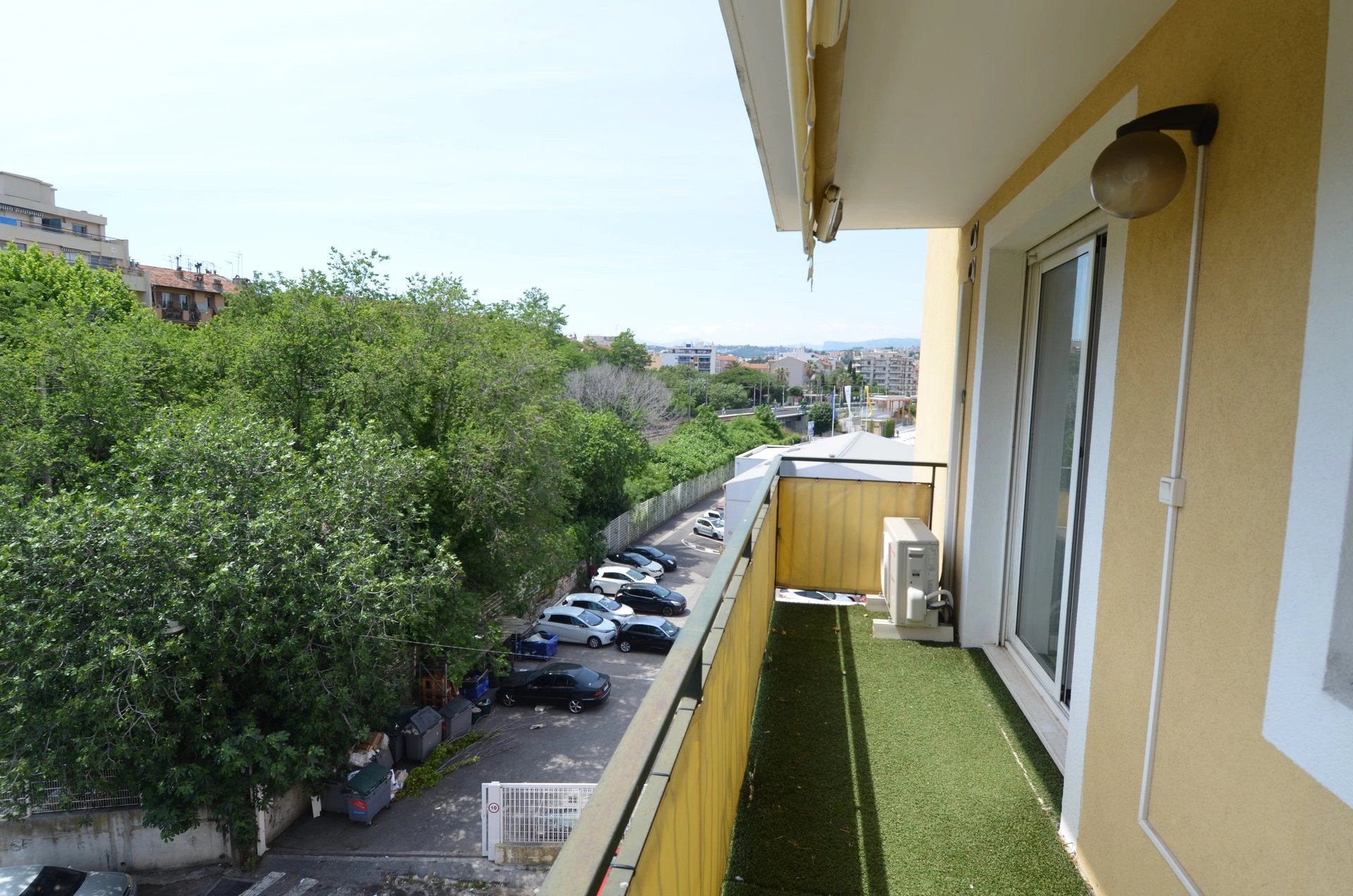 Location meublée 2p 41m² Nice / Riquier