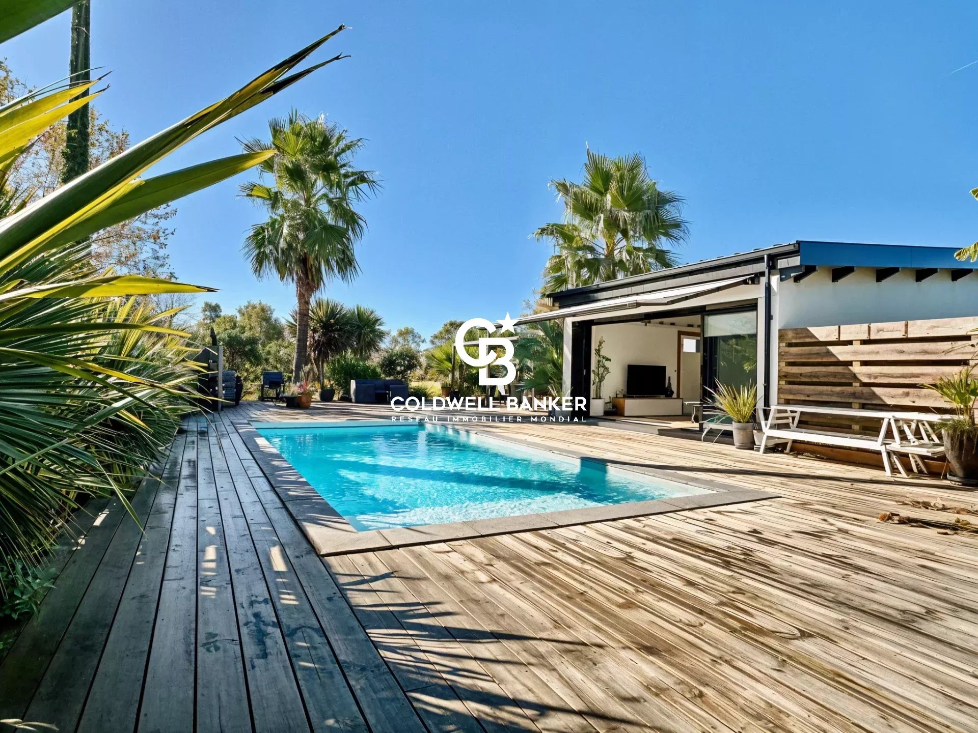 Propriété de caractère avec piscine et dépendances à Saubrigues