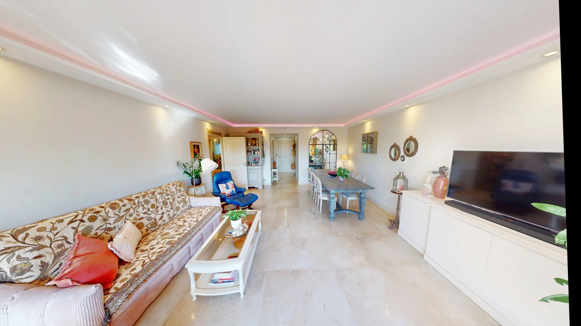 VILLENEUVE-LOUBET – MARINA BAIE DES ANGES – APPARTEMENT 3 PIÈCES DE 67 m² EN REZ-DE-JARDIN
