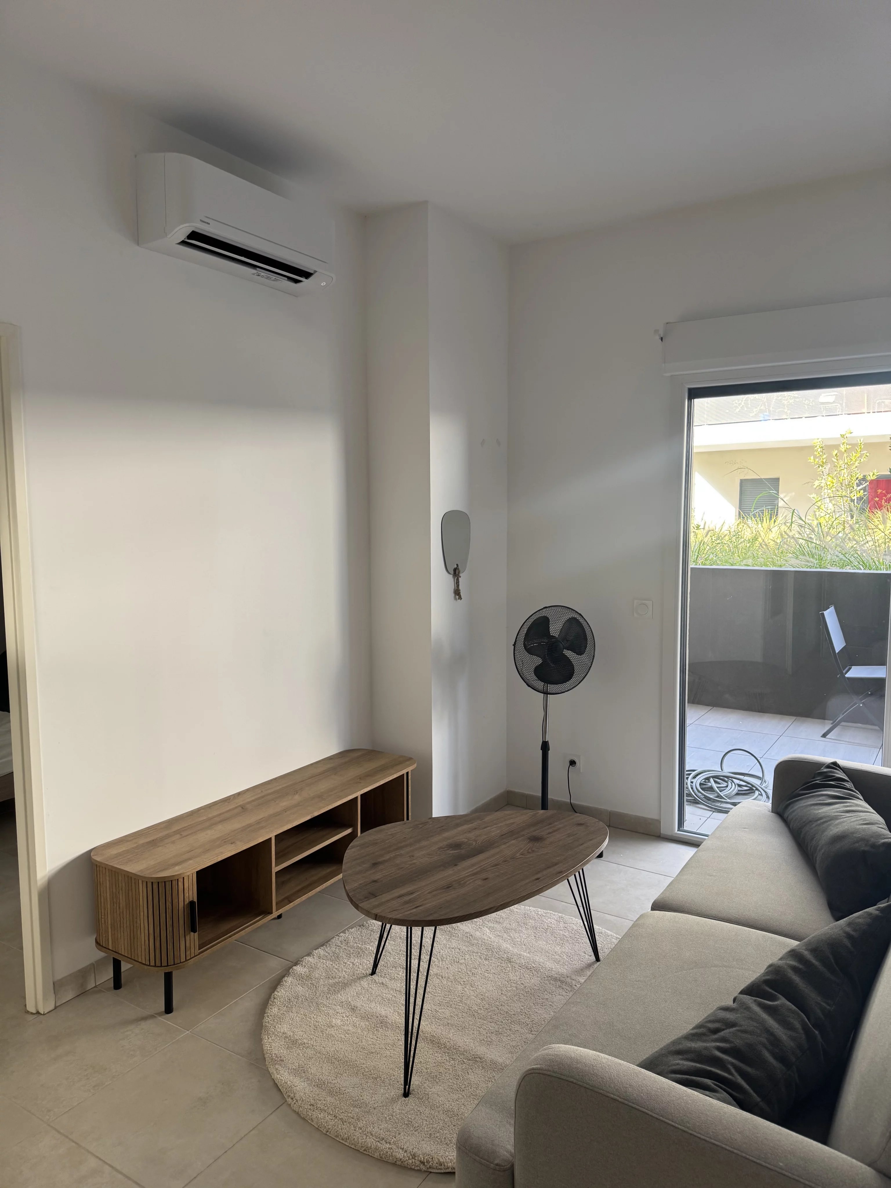 T2 MEUBLE SAINT-LAURENT-DU-VAR