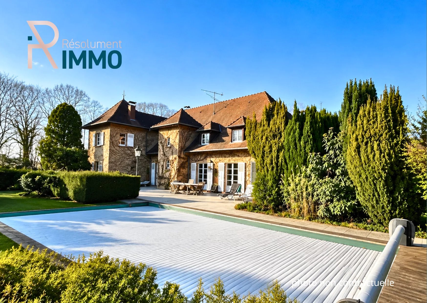 MARCKOLSHEIM: Elegant charming villa with pool in a green setting!