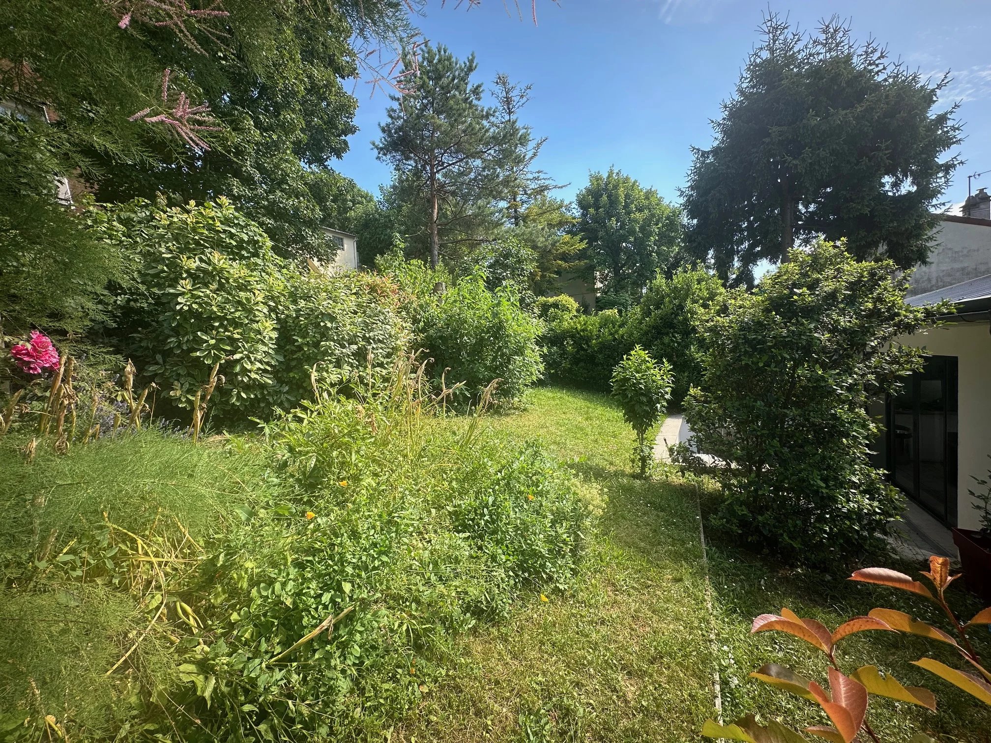 118 m² House in Cachan Coteau Area