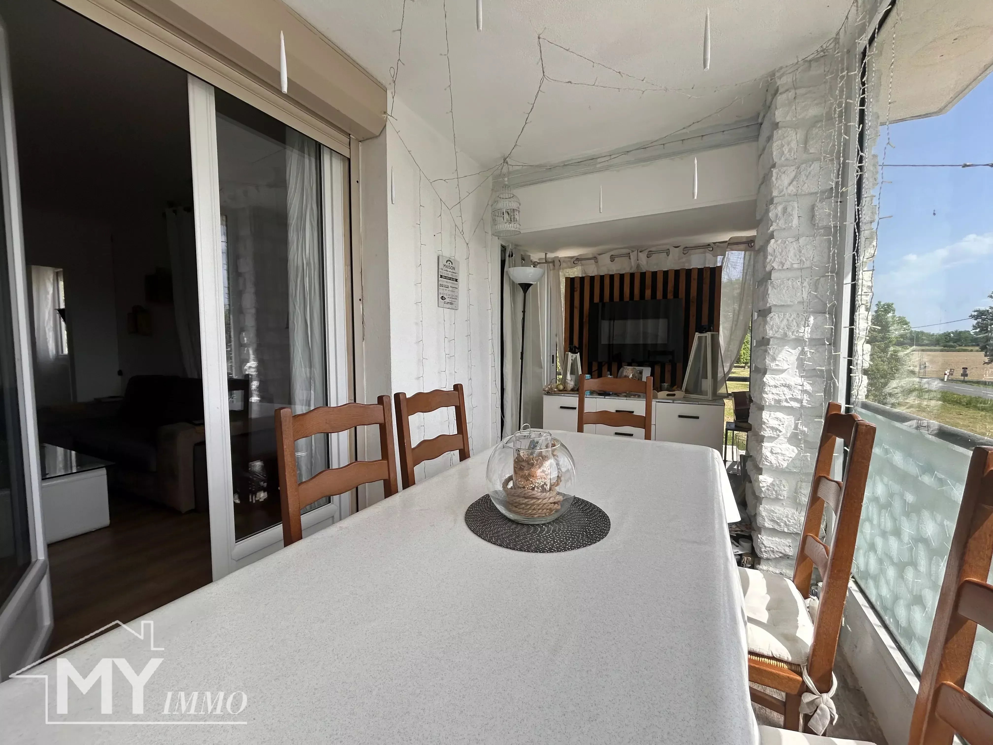 PRIGONRIEUX : Maison familiale avec piscine et grand terrain