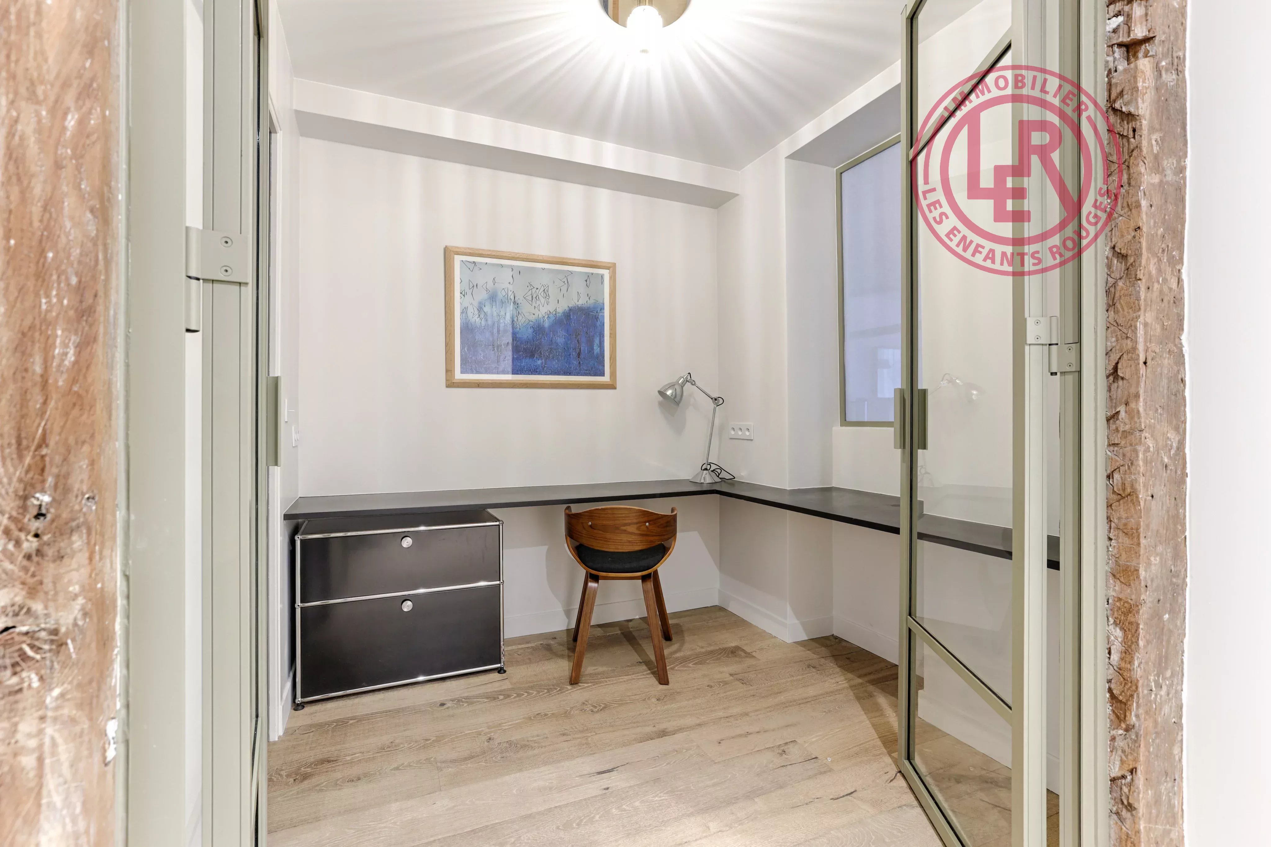 Paris 3rd - Enfants Rouges District - Exceptional Quiet Apartment, Fully Renovated