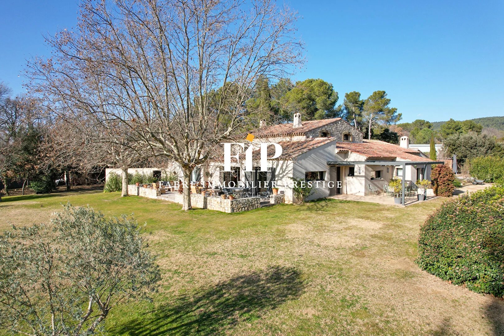 Propriété d'exception (1,3ha) dans un environnement très privilégié - 10min du centre ville d' Aix en Provence