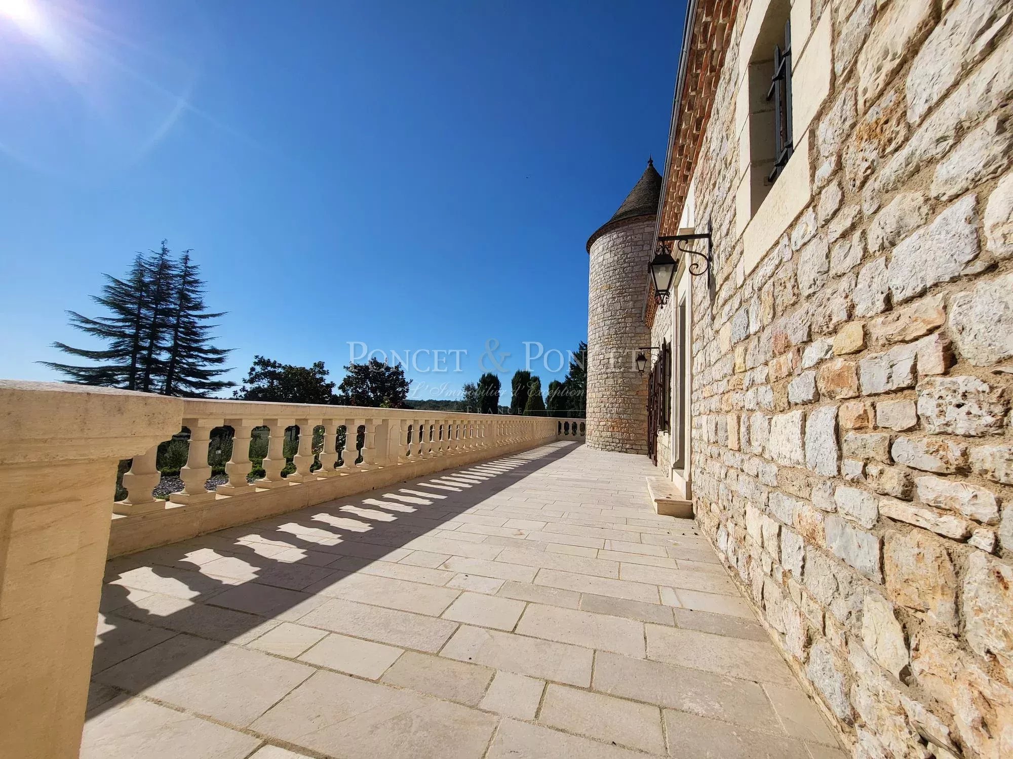 Domaine 17ha à seulement 25 mn de Cahors