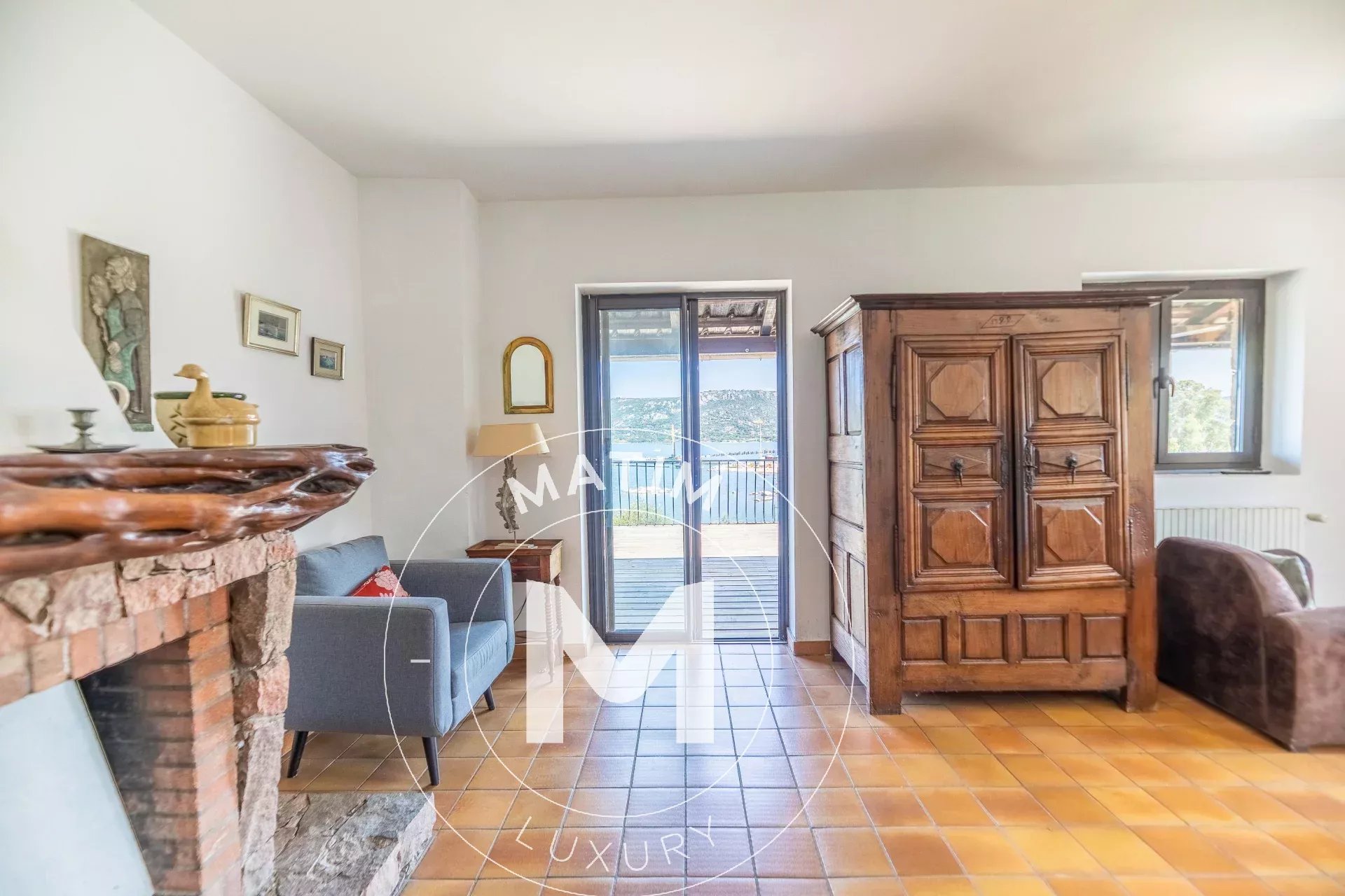 VILLA A SCOPERTA