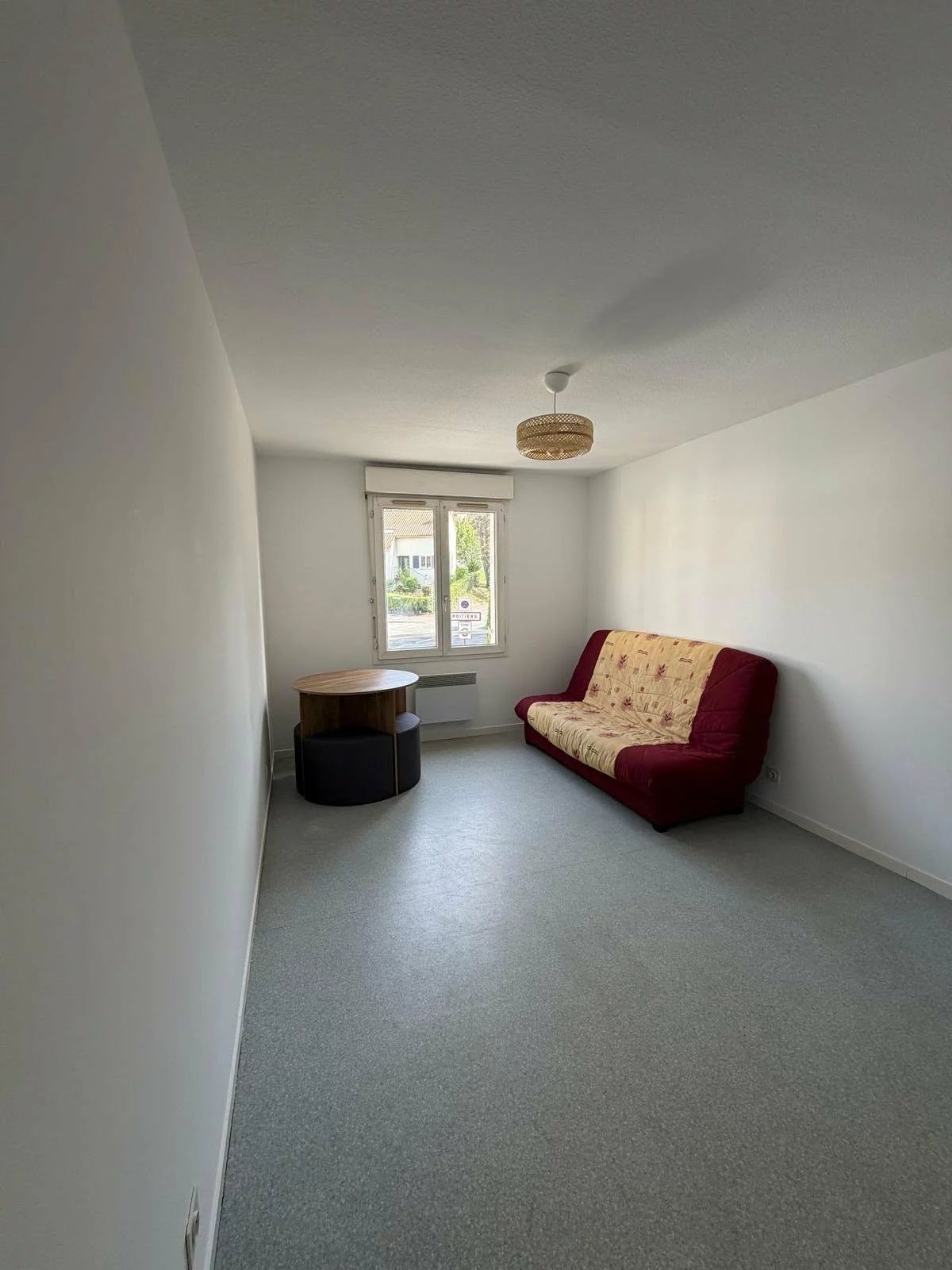 Studio meublé - 21 m² - BUXEROLLES