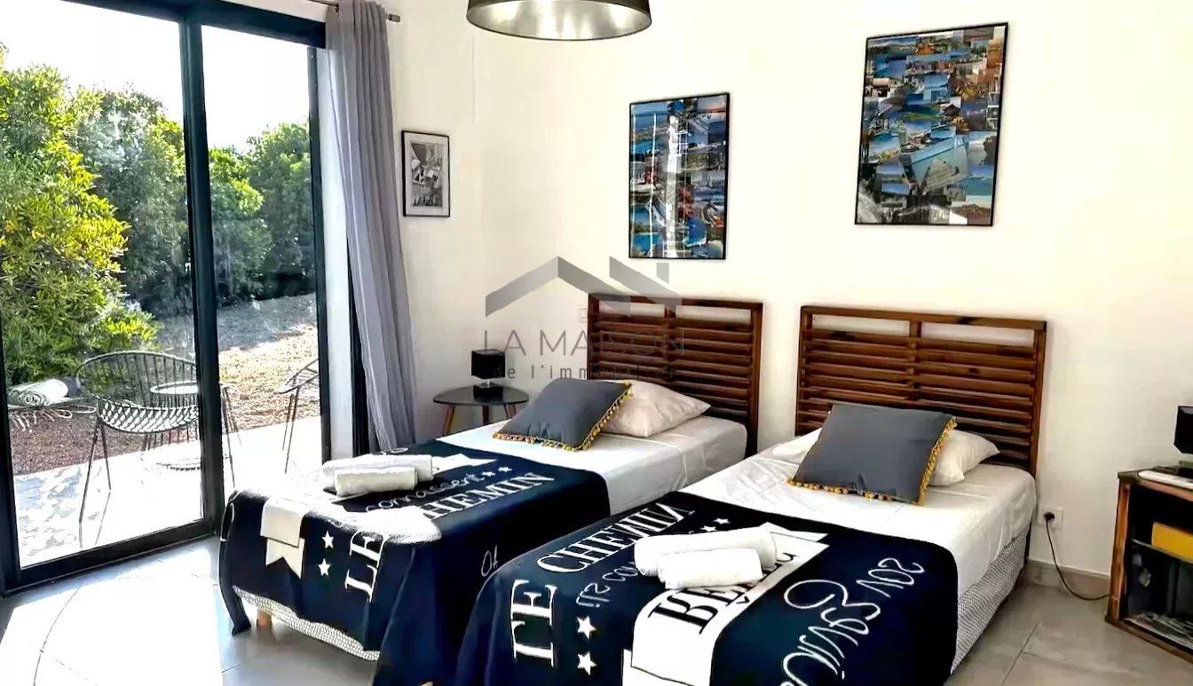 Villa T5 - Piscine - Vue mer