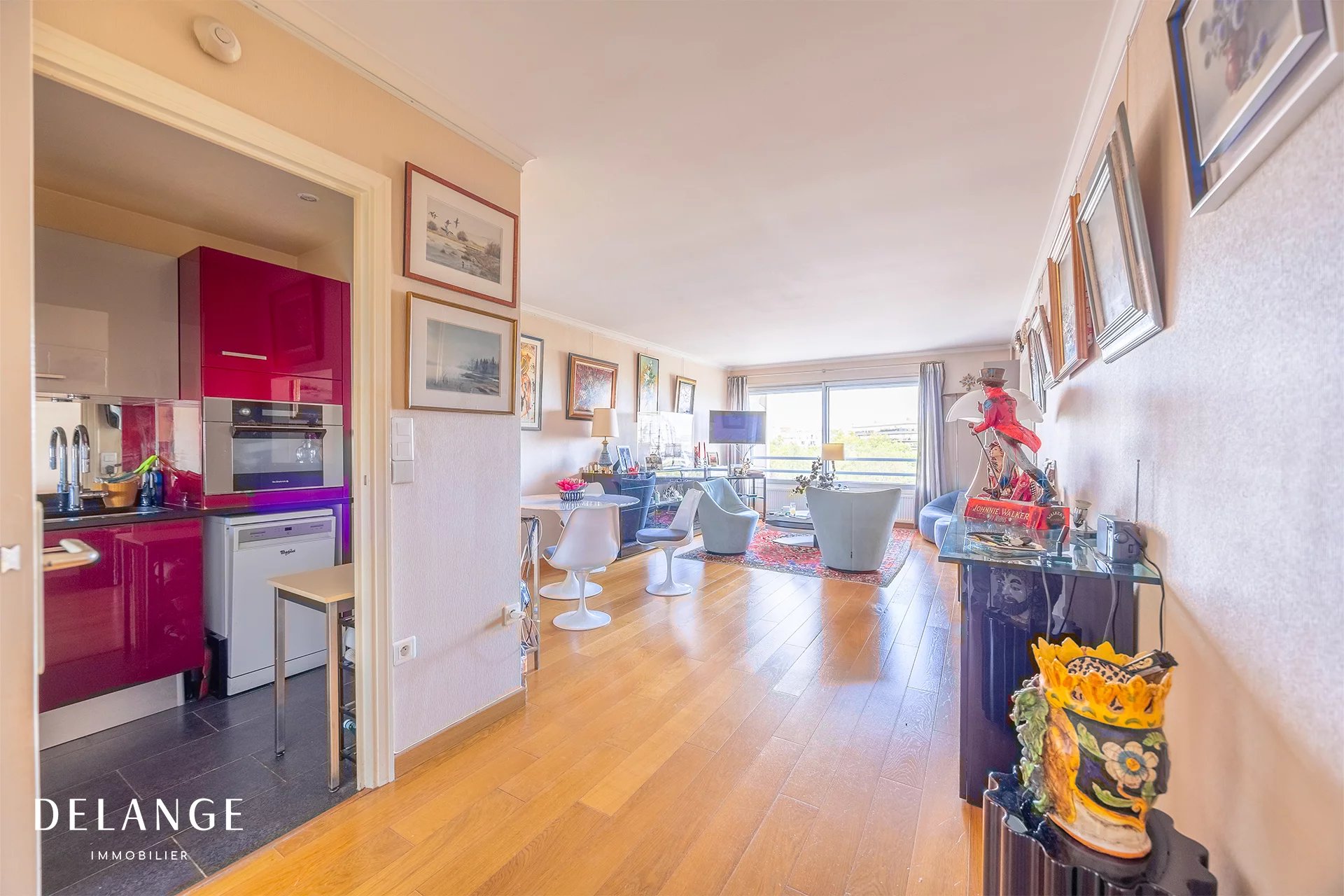 PARIS 17 - TERNES - 3 ROOMS 74M² - SECURE SERVICE RESIDENCE