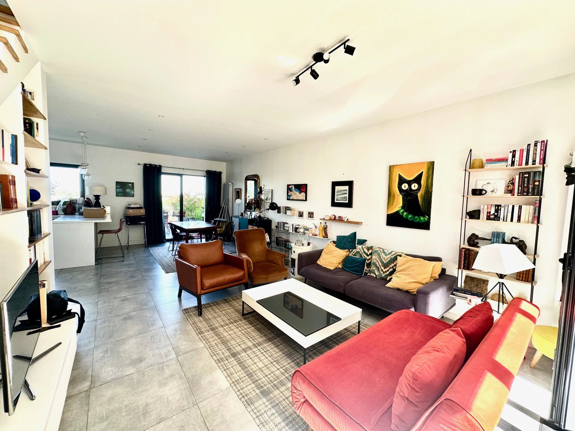 118 m² House in Cachan Coteau Area