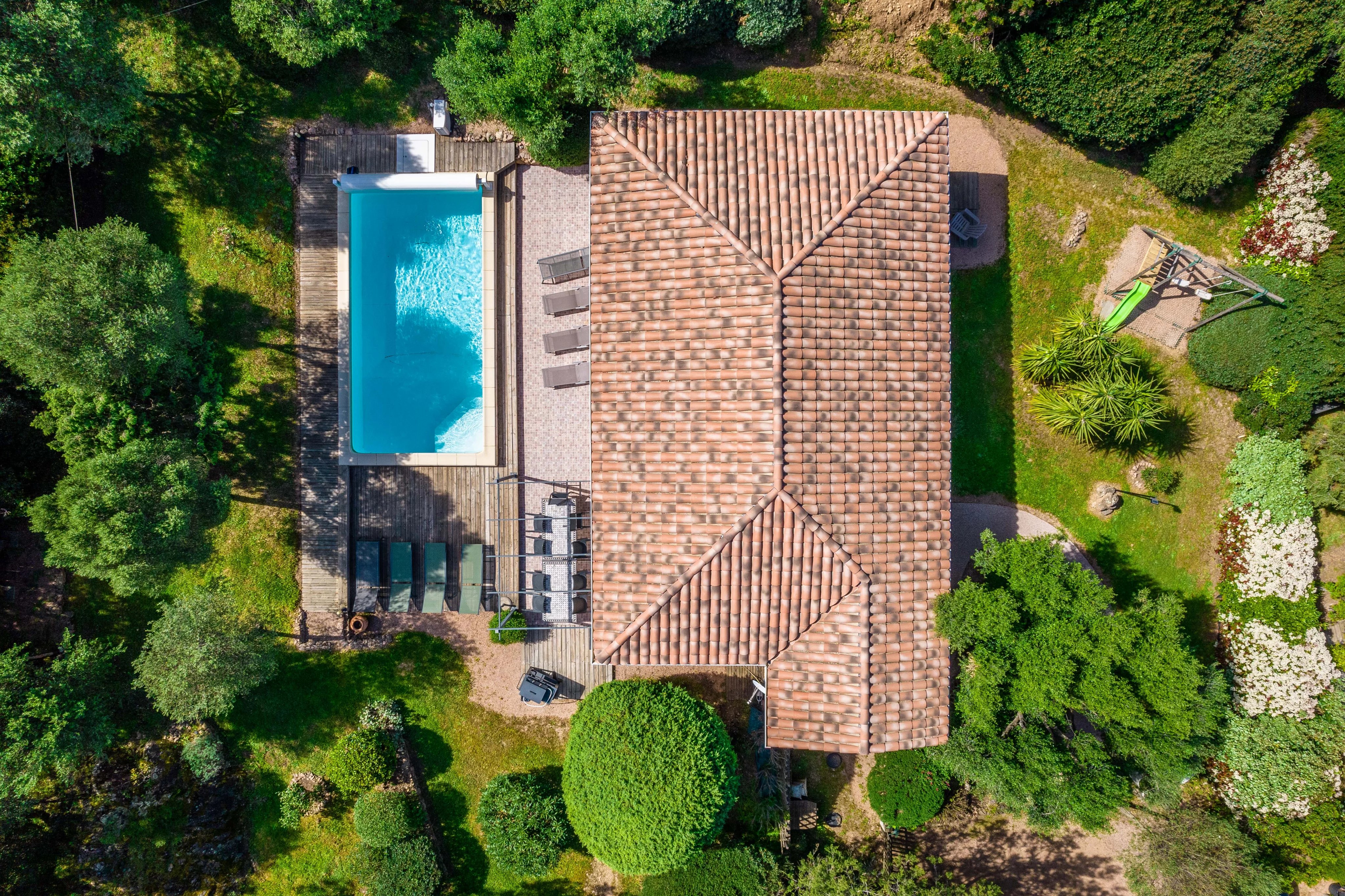 VILLA A MUNTAGNERA
