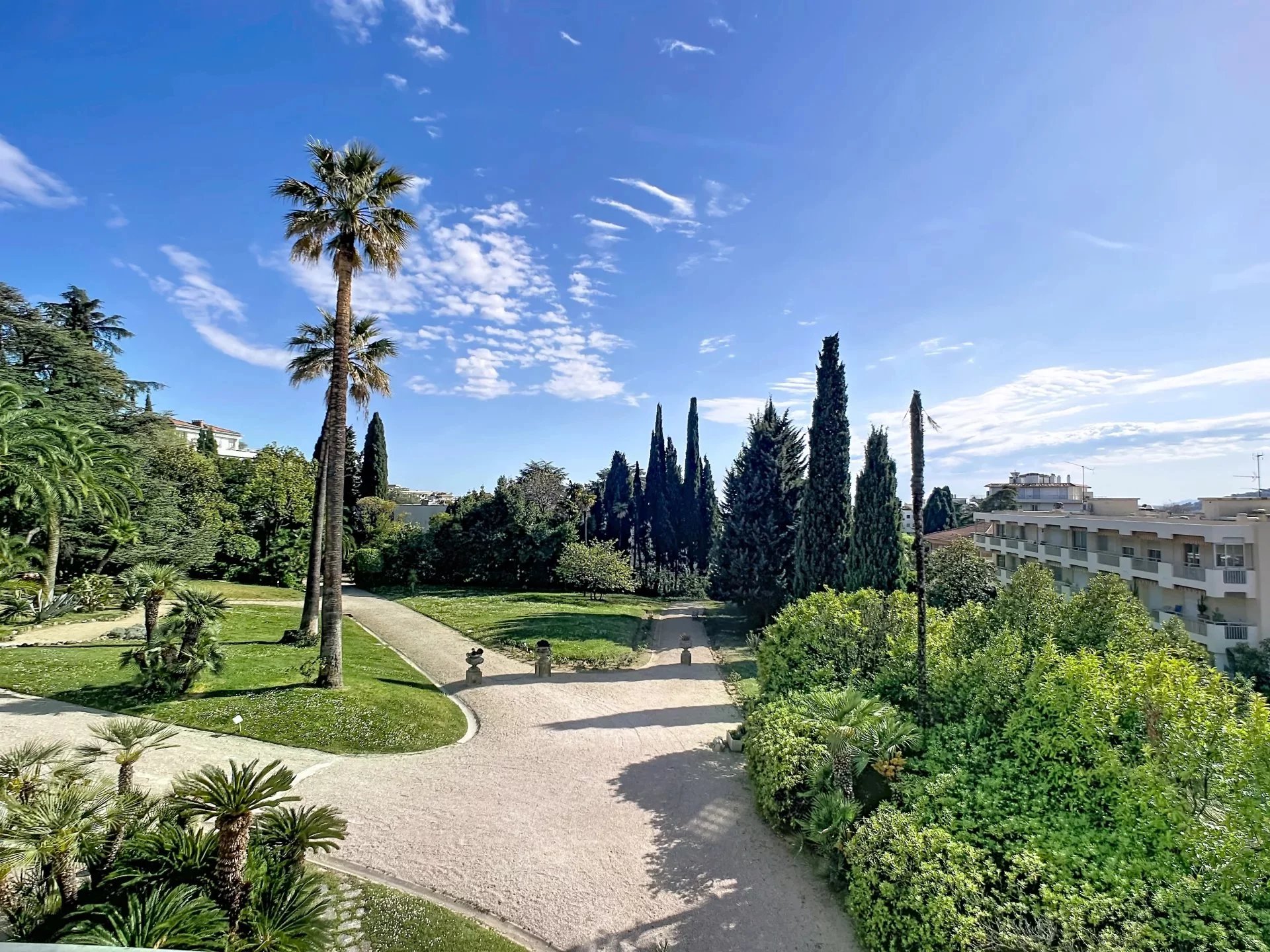 Nice - Cimiez : Palais Belle Époque, 5 pièces d’exception de 156m²