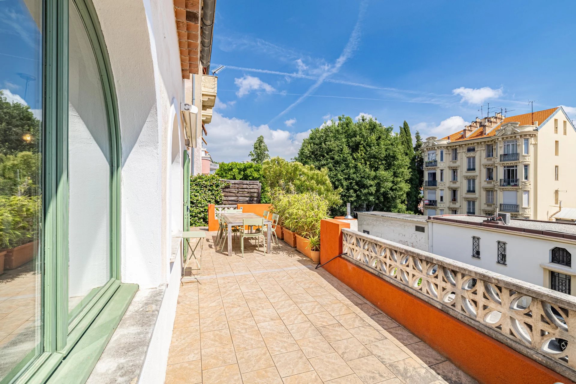 Nice - Bas Cimiez - Maison 170m² avec 4 chambres, terrasses et garage