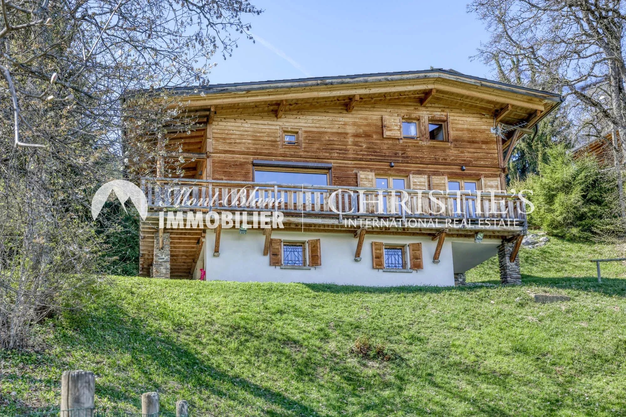 CHALET D'EXCEPTION EN ALTITUDE - BETTEX - SKIS AUX PIEDS
