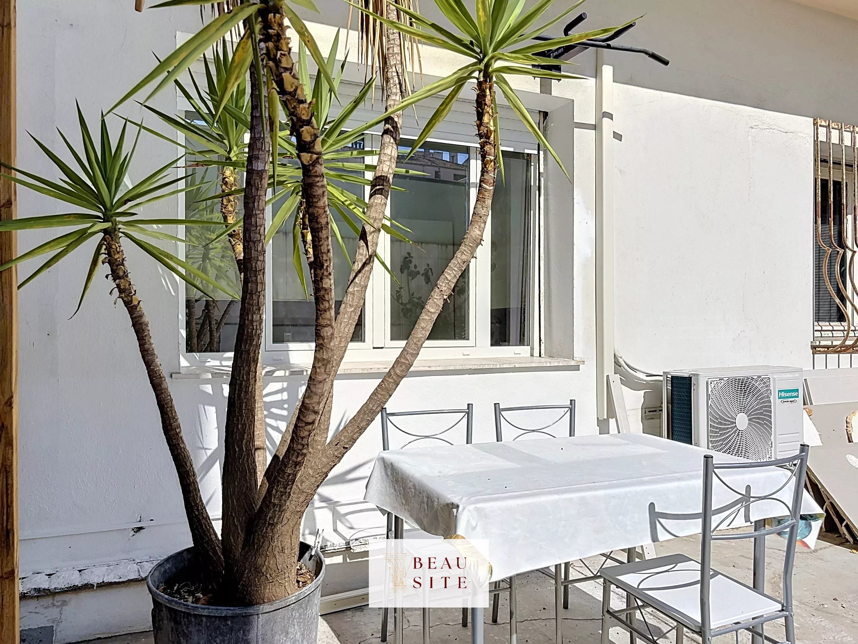 Nice - Fleurs :  Charmant 2 pièces meublé 32 m²
