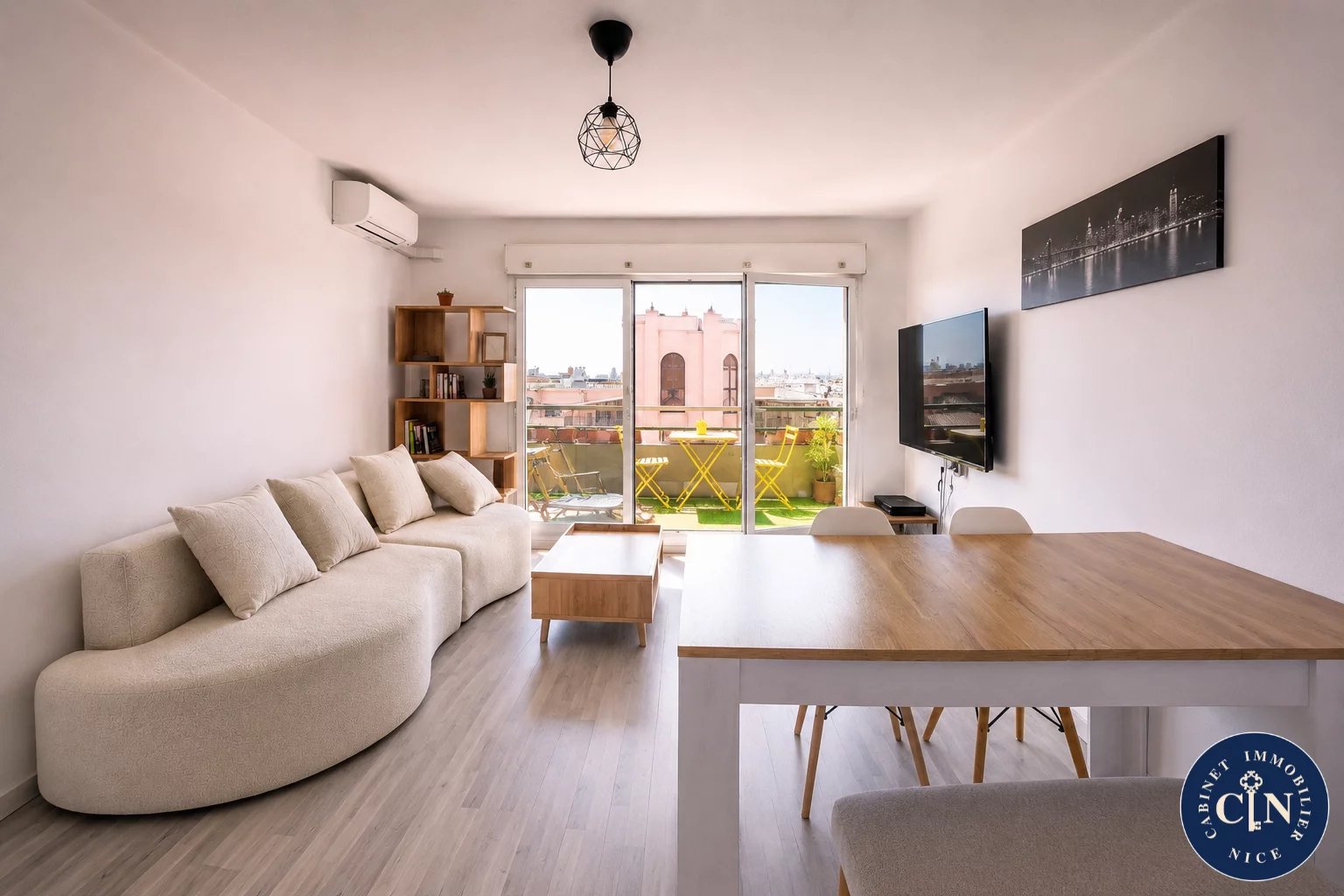 5 pièces 92 m² - Terrasse sud dernier étage - Gambetta -,possibilité garage en plus