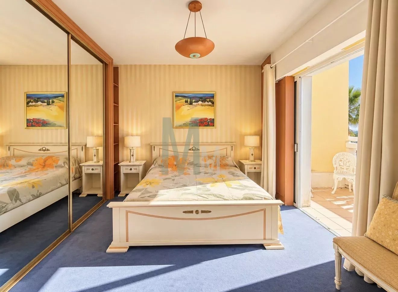 Villa vue mer avec piscine à débordement