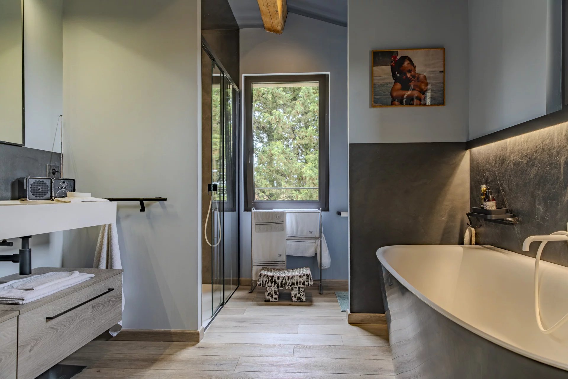 Mas à vendre à Eygalières – Propriété de luxe 250 m² avec piscine. jardin et 4 suites