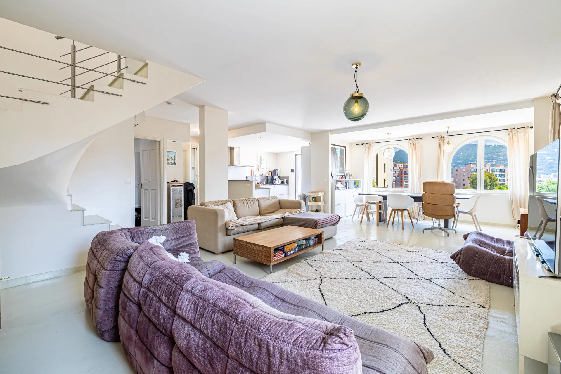 Nice - Bas Cimiez - Maison 170m² avec 4 chambres, terrasses et garage