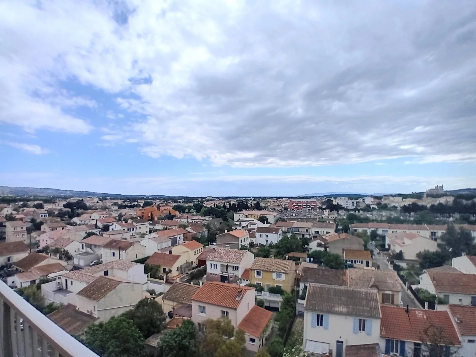 T2  non meublé vue sur NARBONNE