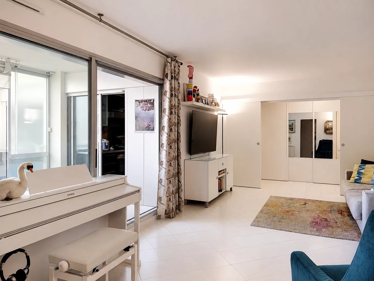JUAN LES PINS - ENSEMBLE DE DEUX APPARTEMENTS – 102M2 - PISCINE PARC