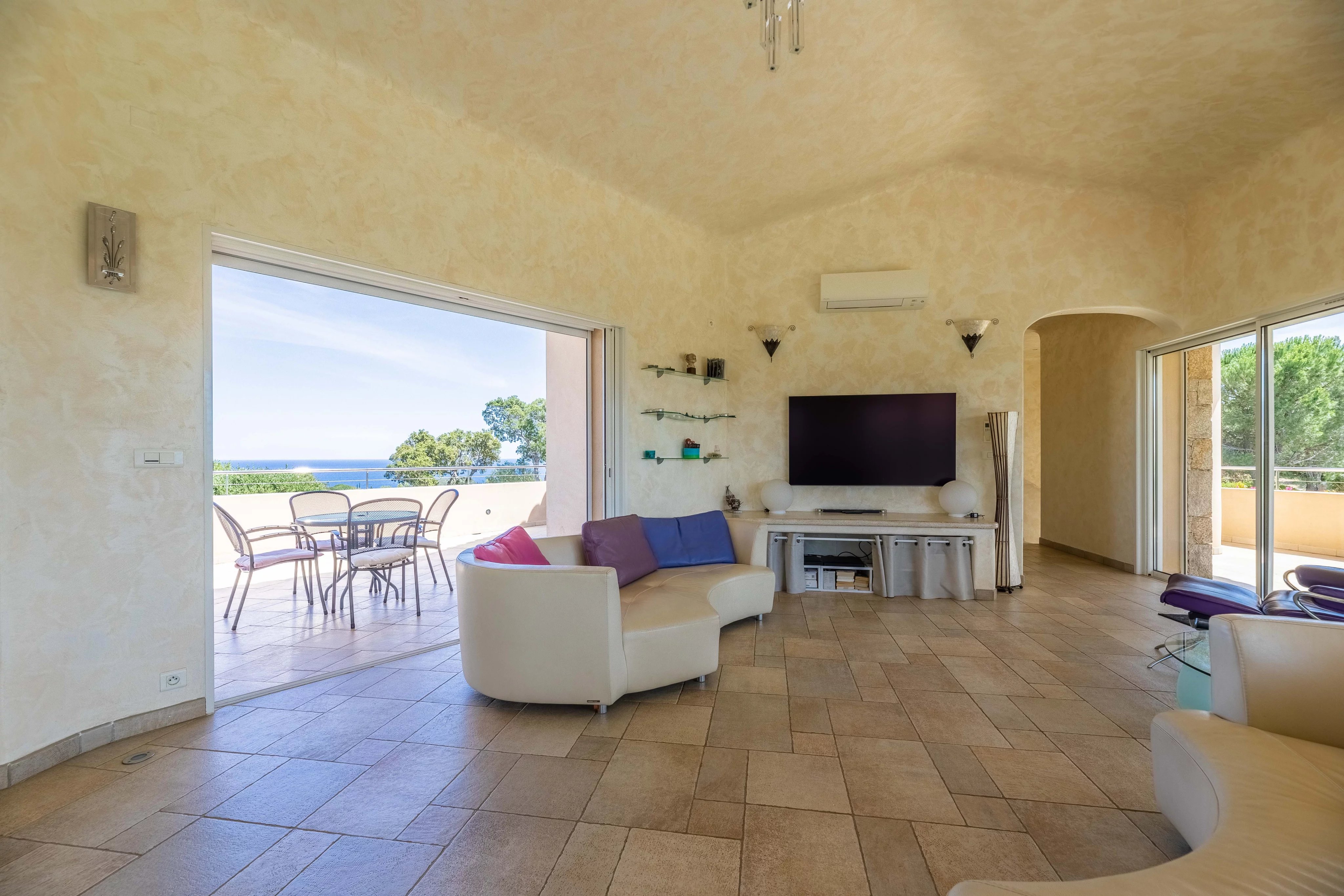 VILLA IMPERIA