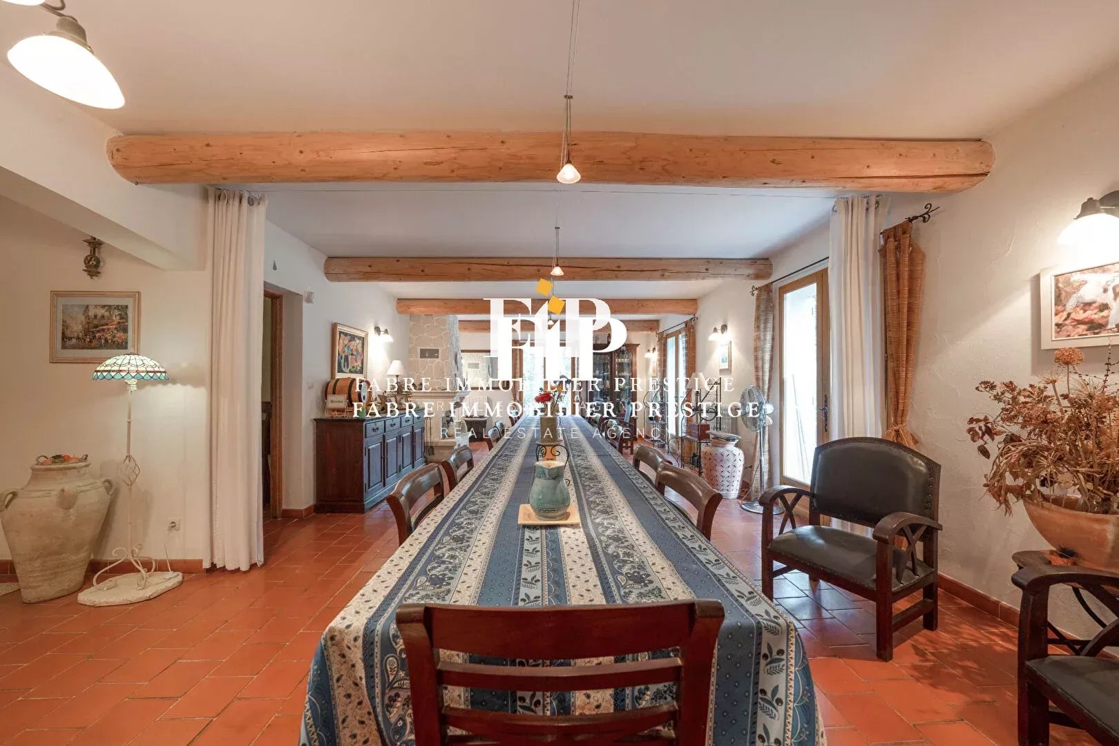 Bastide de charme à Bras 12 pièce(s) 341 m2