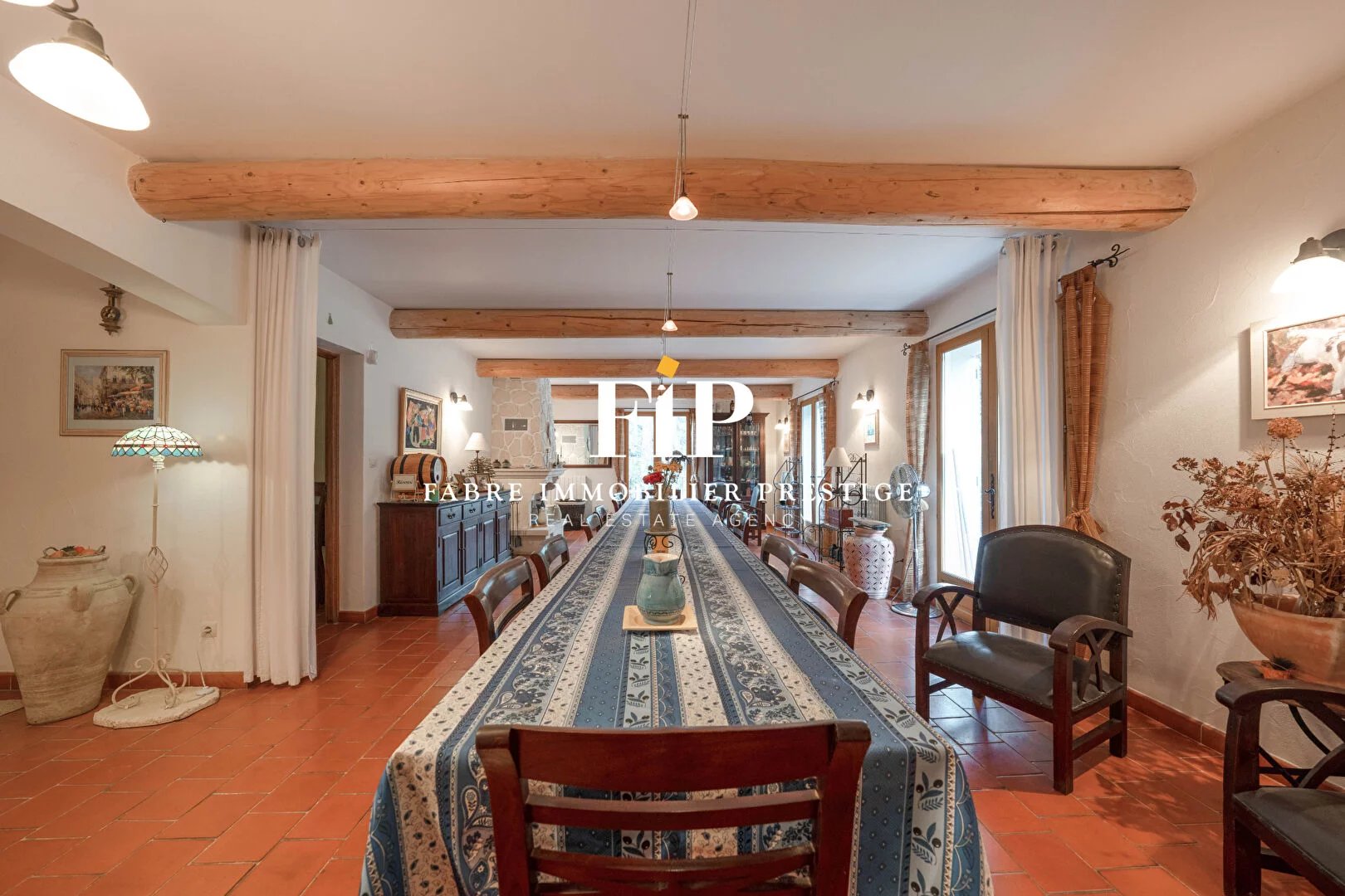 Bastide de charme à Bras 12 pièce(s) 341 m2