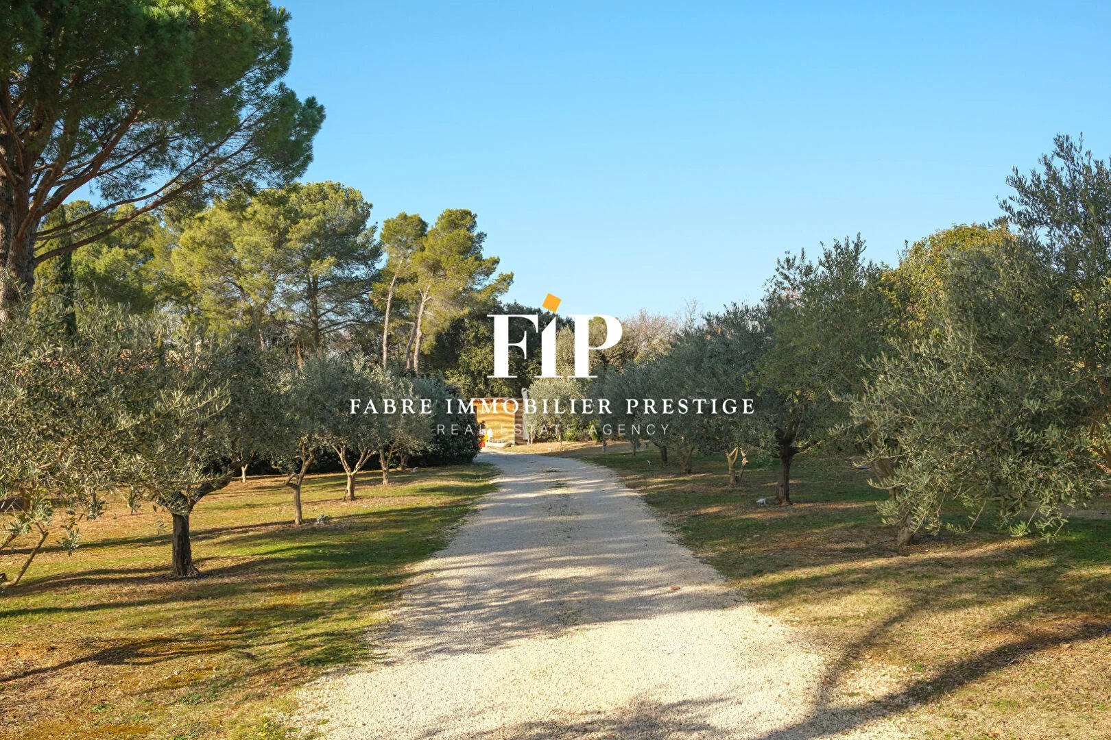 Propriété d'exception (1,3ha) dans un environnement très privilégié - 10min du centre ville d' Aix en Provence