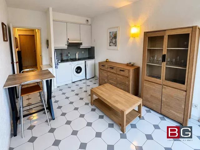Studio rez de jardin - ANTIBES