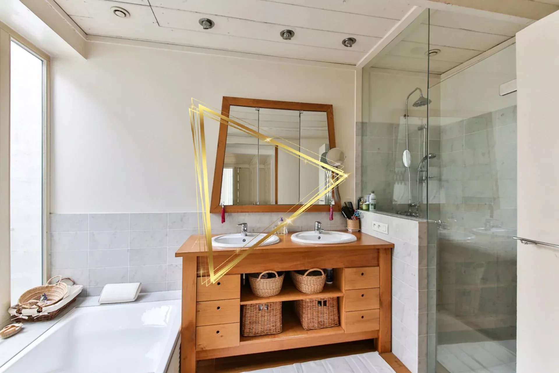 COURBEVOIE CENTRE – 4 pièces 84 m² avec jardin privatif de 32 m², terrasse et balcon – 5ᵉ étage – Box et cave inclus – Disponible de suite