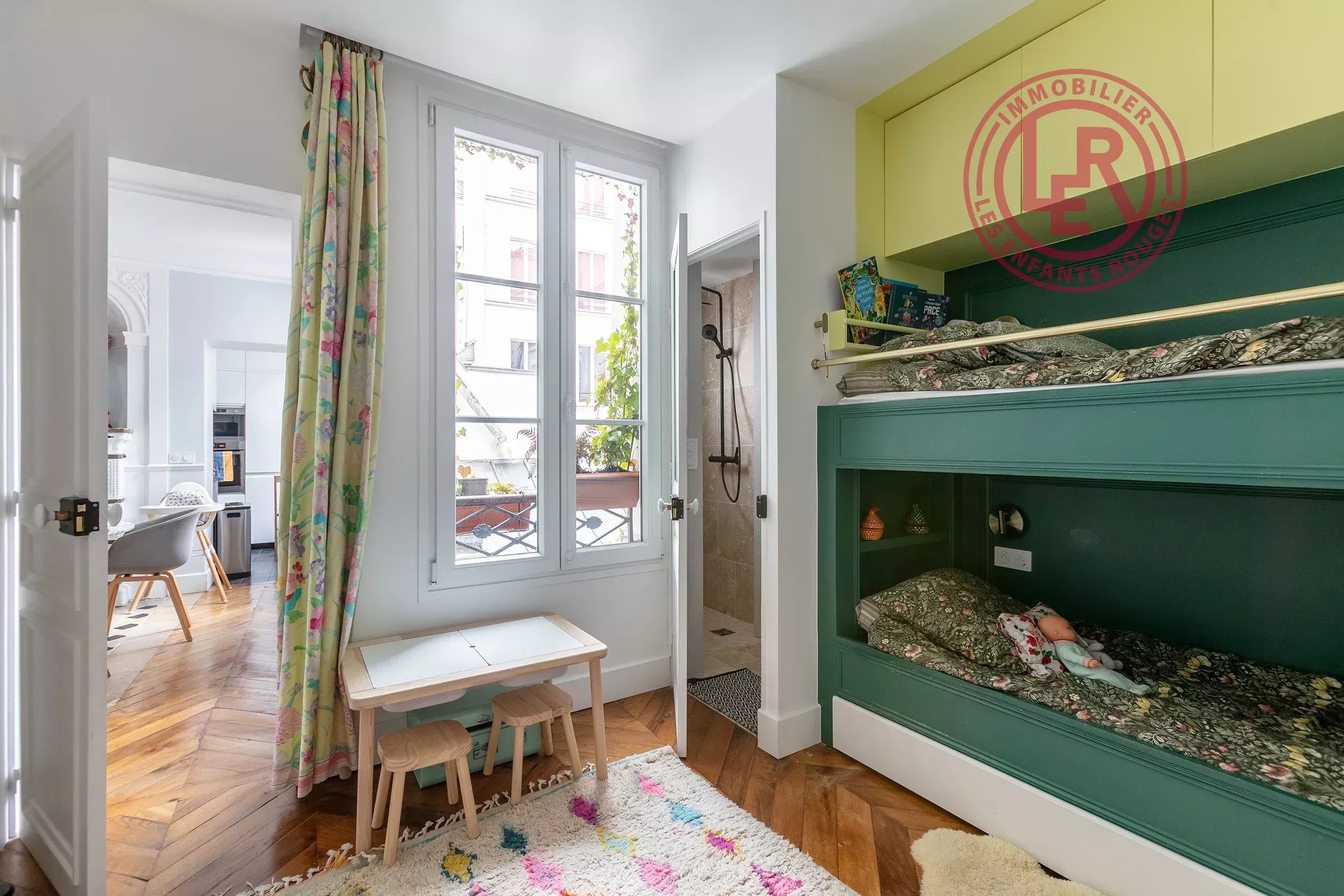 Paris 3rd - Sunny Family Apartment
