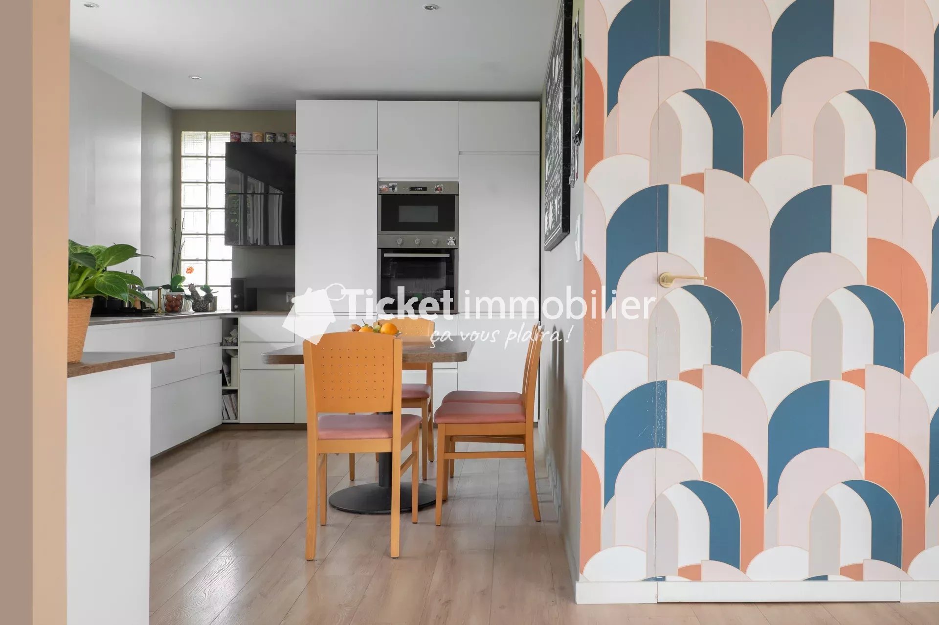 MAISON T9 203m2 RÉNOVÉE ET D'EXCEPTION AVEC TRIPLE GARAGE, POMPE A CHALEUR, TERRAIN DE 1636m2 ...