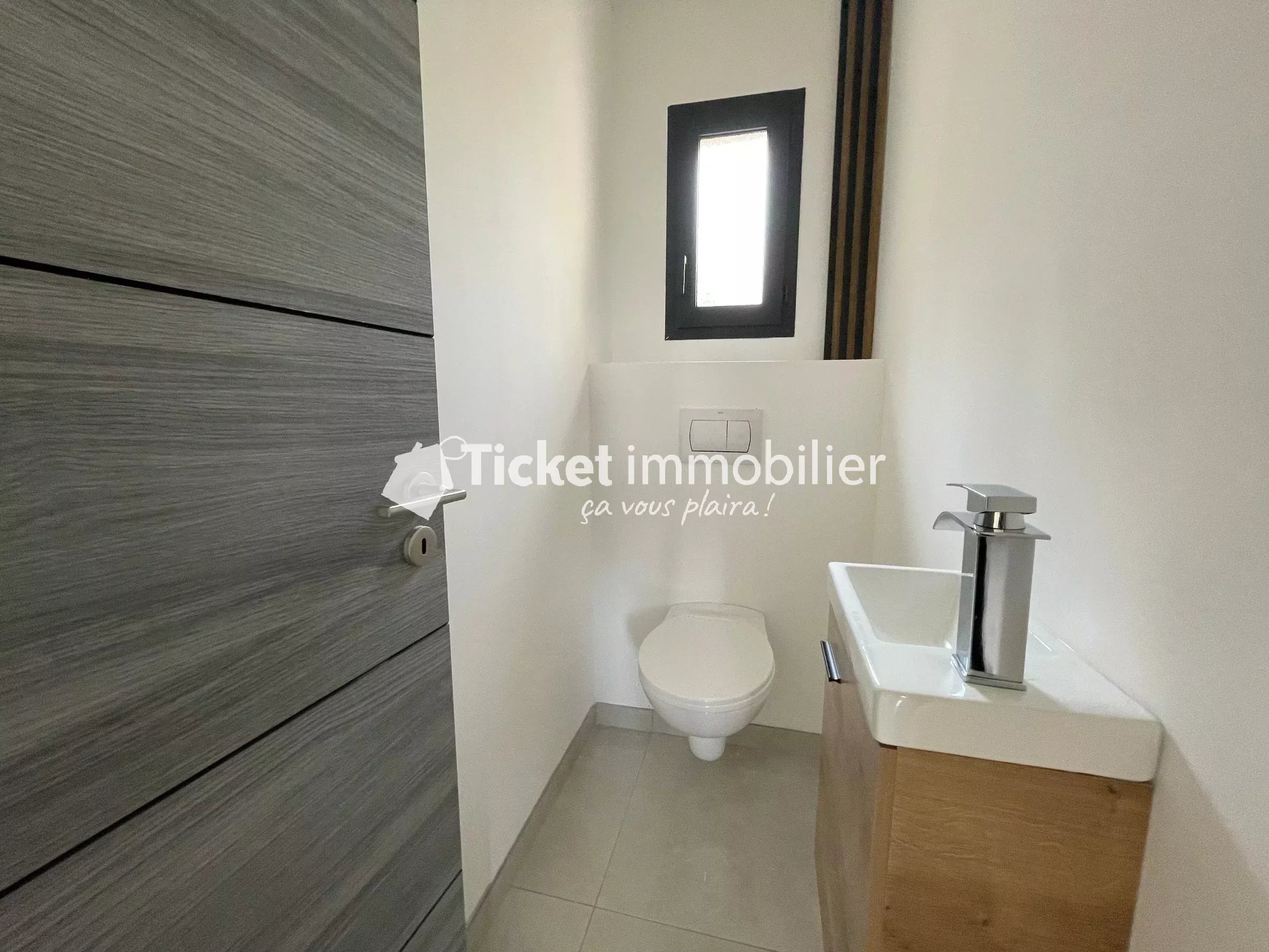 🏡 Maison contemporaine d'exception avec piscine