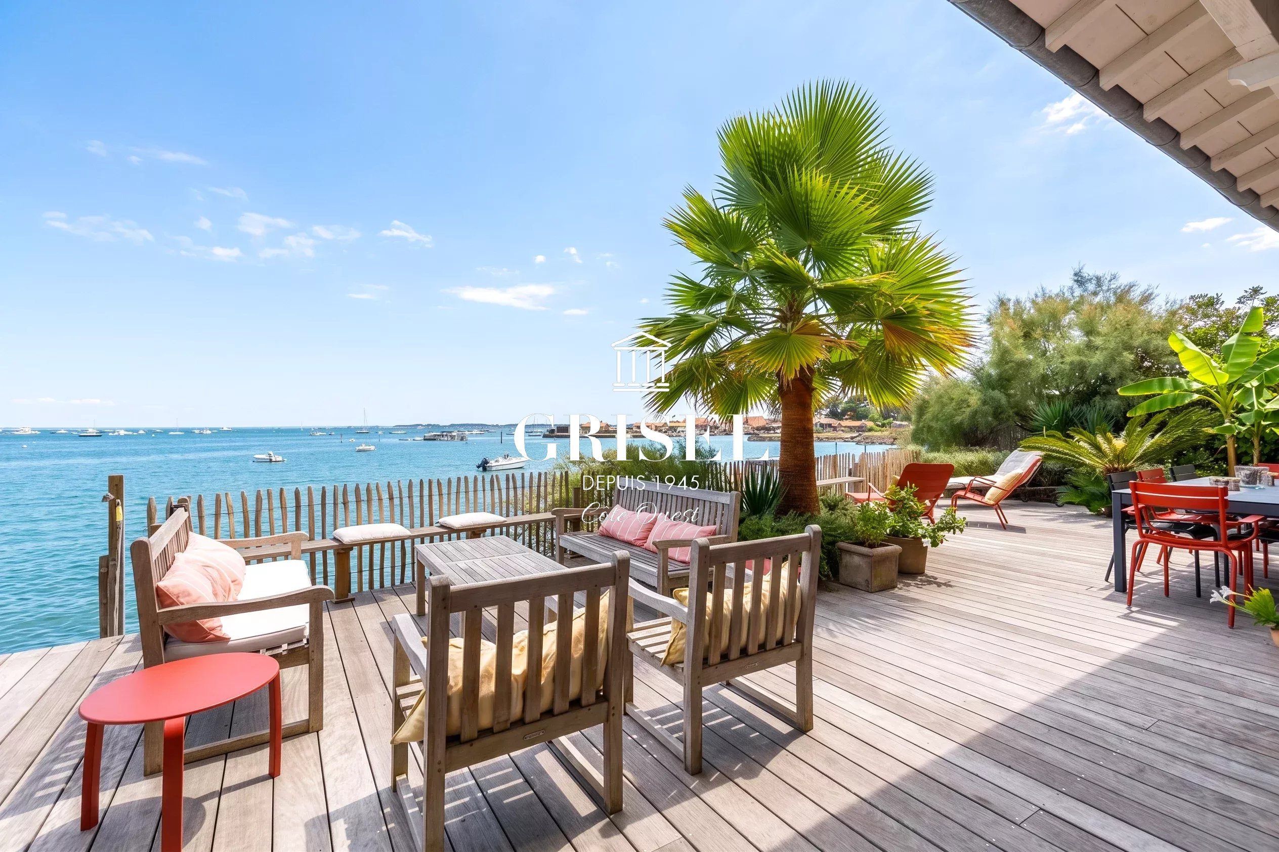 À Vendre  Maison d'Exception avec Vue Panoramique sur le Bassin d'Arcachon