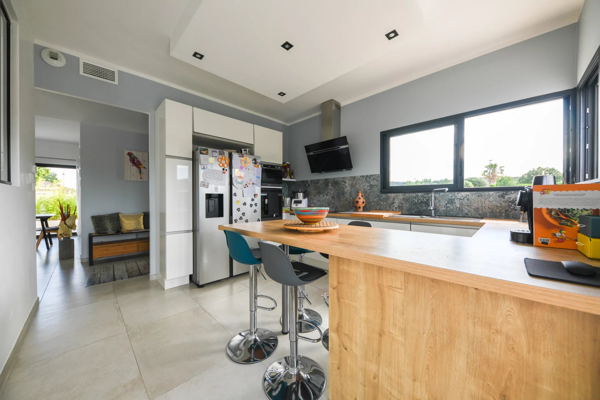 15 minutes d'Uzès villa contemporaine avec piscine