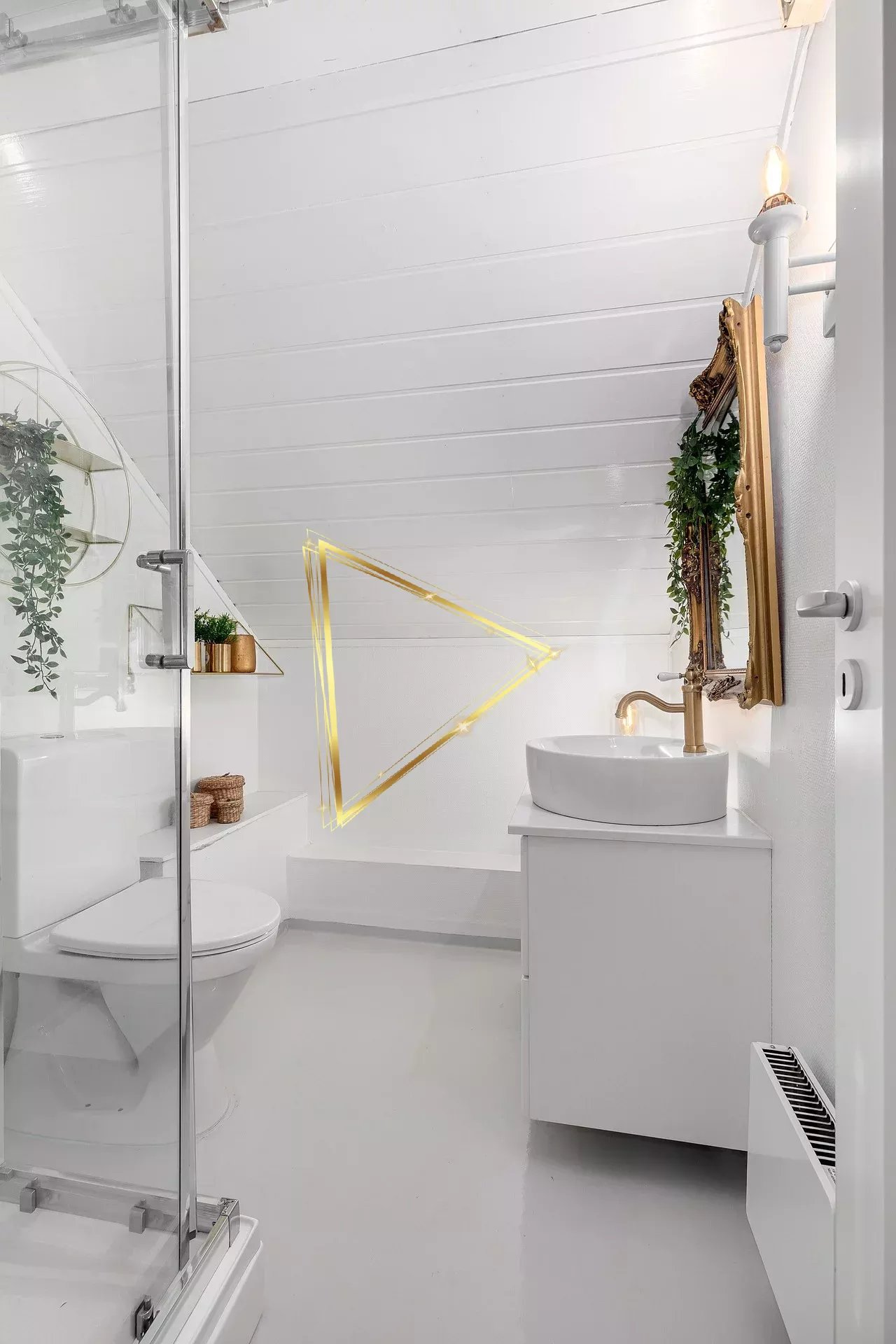4 rooms with balcony, terrace and parking – 140 m from RER A.