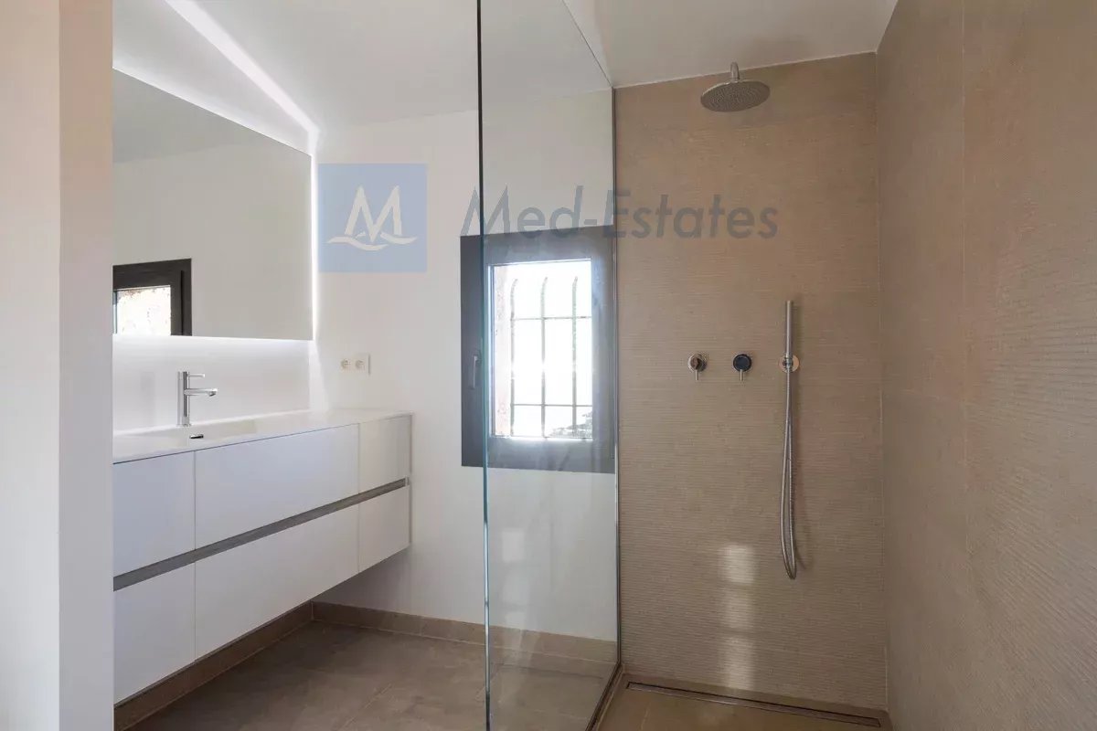 Villa de Luxe avec Vue Mer Panoramique – Sainte-Maxime, La Nartelle