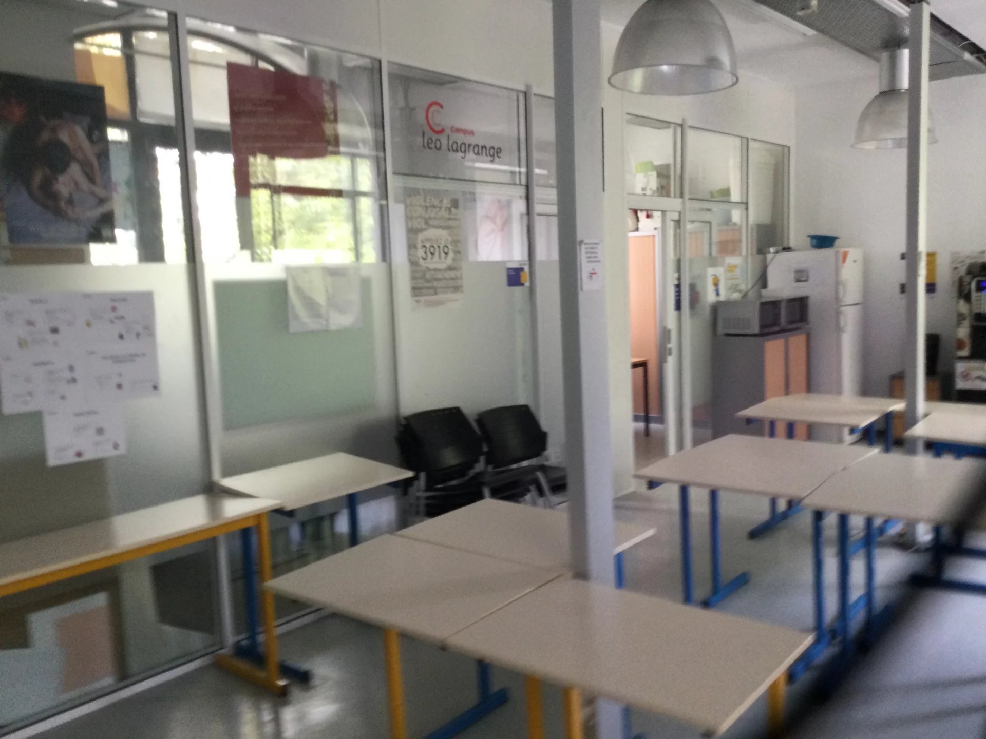 EXCLUSIVITÉ - IMMEUBLE 1 500 M² AVEC 6 PARKINGS