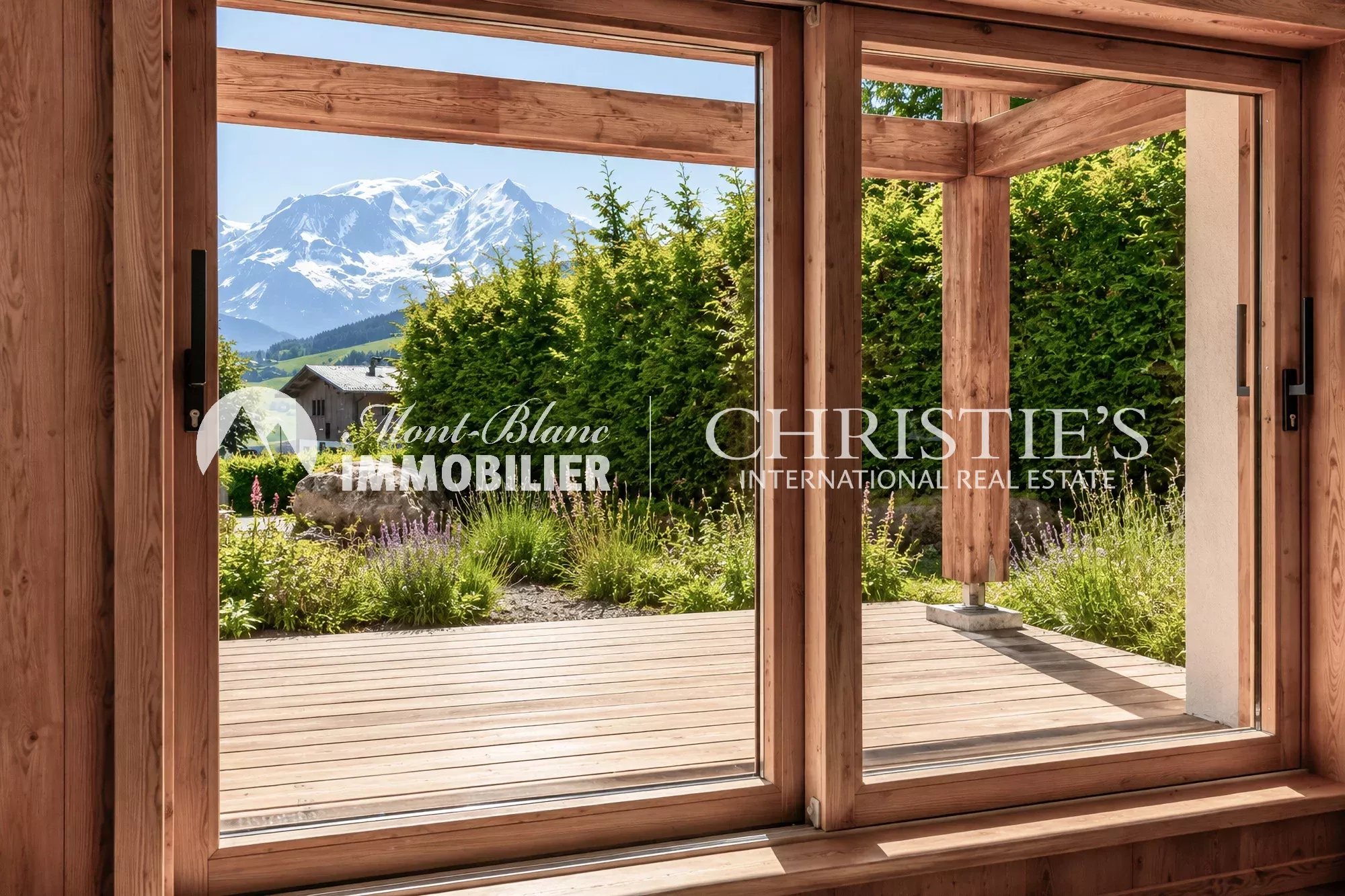 APPARTEMENT - REZ DE JARDIN